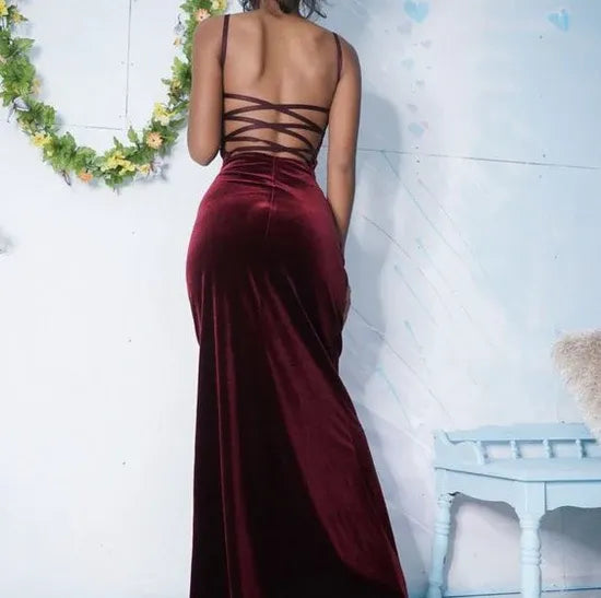 Spaghetti‑Strap Burgundy Velvet Crisscross‑Back Mermaid Prom Dress