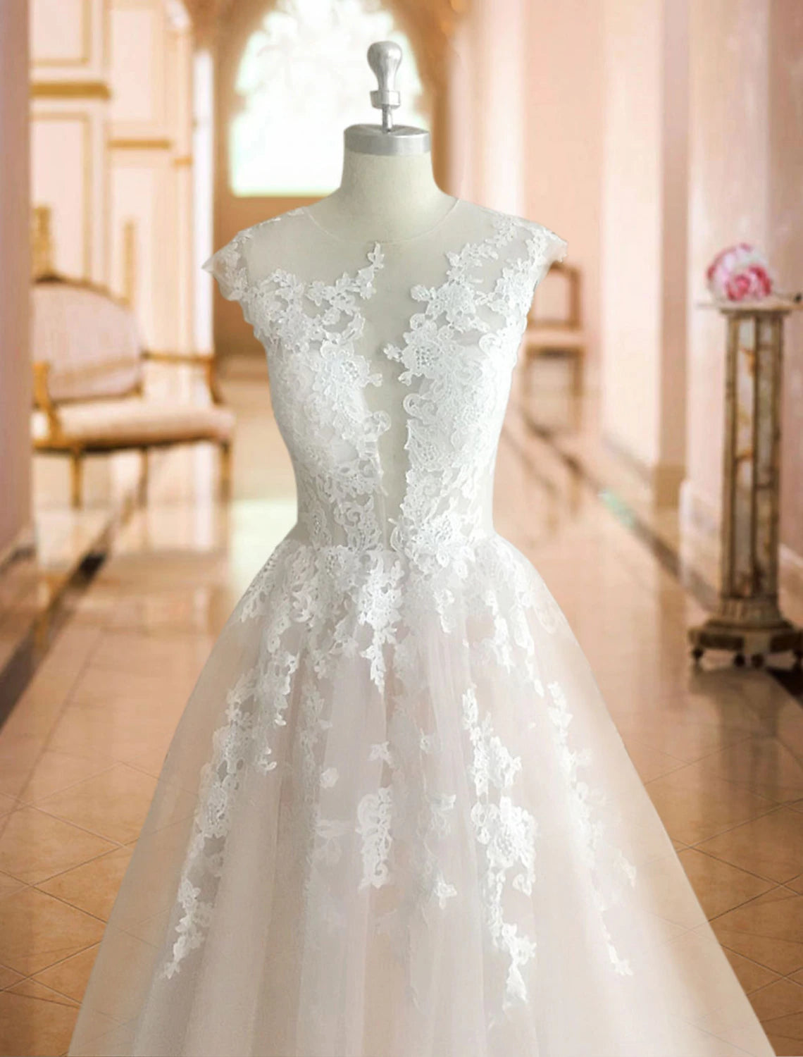 wholesale  Formal Wedding Dresses Ball Gown Illusion Neck Cap Sleeve Court Train Lace Bridal Gowns With Buttons Appliques