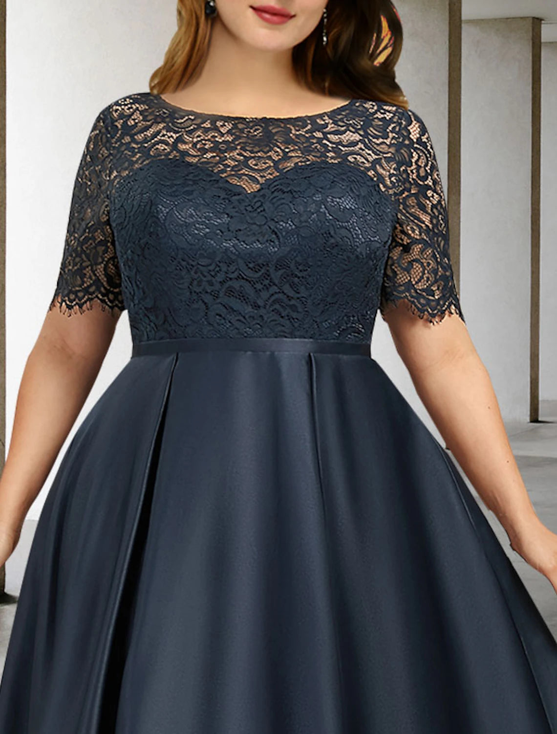 wholesale  A-Line Mother of the Bride Dresses Plus Size Hide Belly Curve Elegant Dress Formal Asymmetrical Short Sleeve Jewel Neck Satin with Pleats