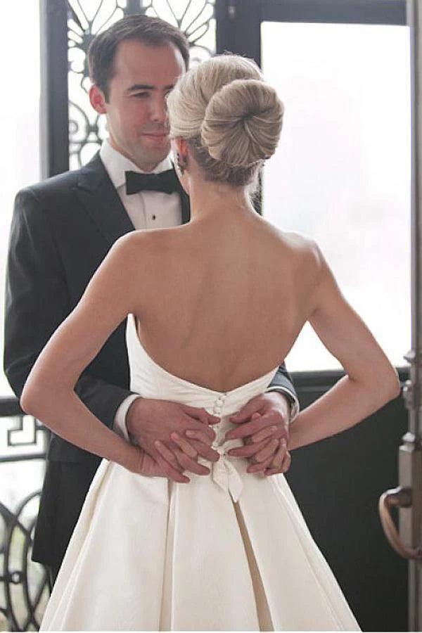 Wholesa A-line Sweetheart Court Train Ivory Satin Wedding Dress with Ruched