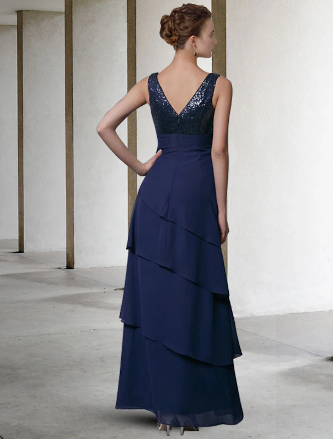 wholesale  A-Line Mother of the Bride Dress Elegant V Neck Floor Length Chiffon Sequined Sleeveless Wrap Included with Sequin Ruffles