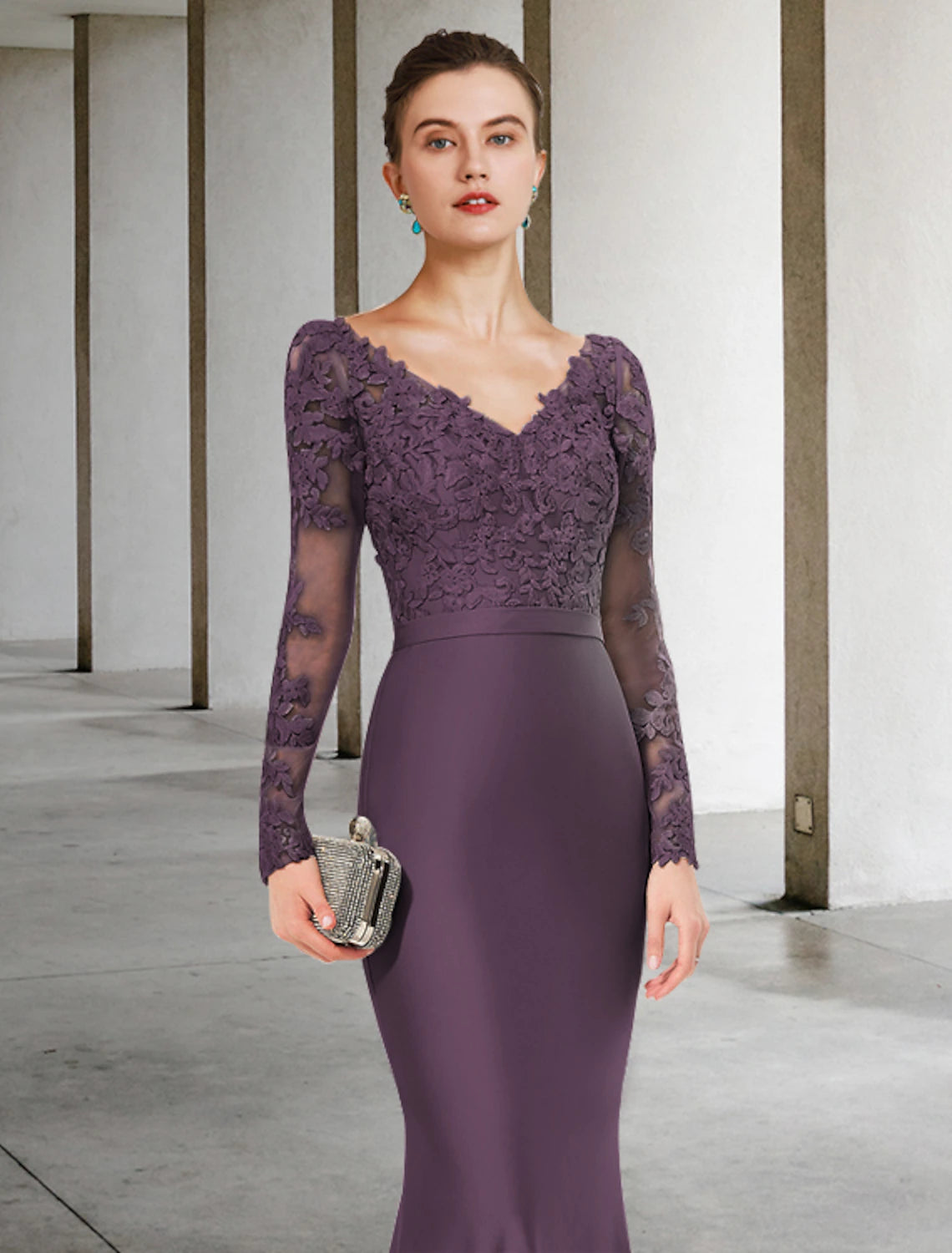 wholesale  Mermaid / Trumpet Mother of the Bride Dress Elegant V Neck Sweep / Brush Train Chiffon Lace Long Sleeve with Appliques