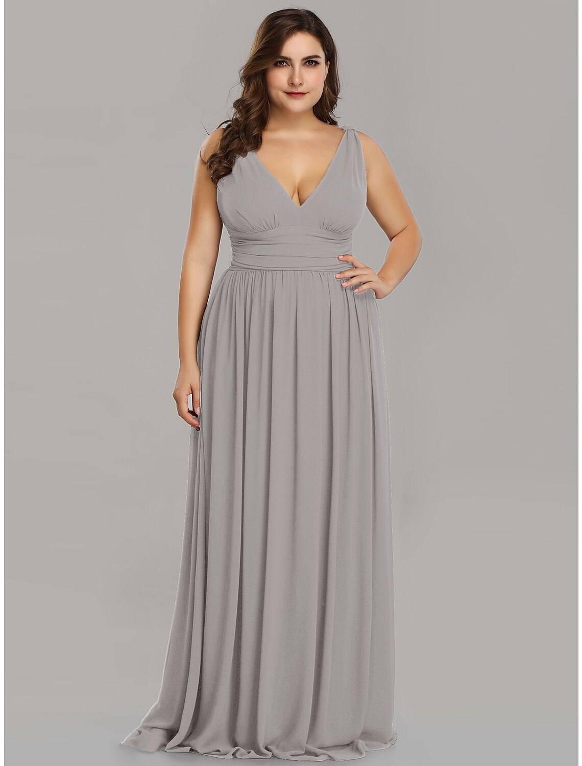 Wholesa A-Line Plus Size Wedding Guest Formal Evening Dress V Neck V Back Sleeveless Floor Length Chiffon with Pleats