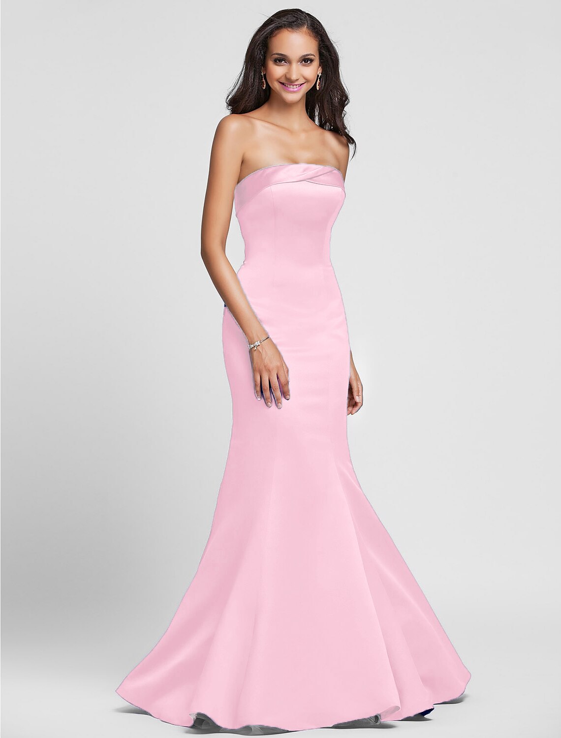 Wholesa  Mermaid / Trumpet Bridesmaid Dress Strapless Sleeveless Lace Up Floor Length Satin with Side Draping