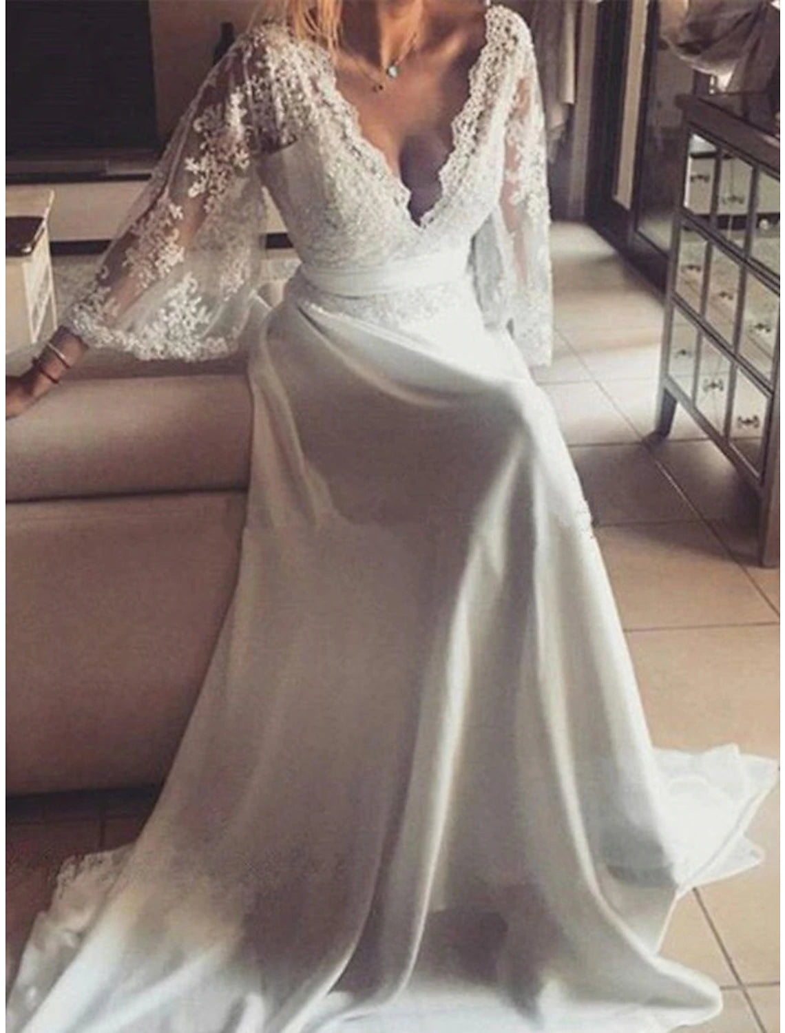 Wholesa Beach Boho Wedding Dresses A-Line V Neck 3/4 Length Sleeve Sweep / Brush Train Chiffon Bridal Gowns With Sashes / Ribbons Appliques