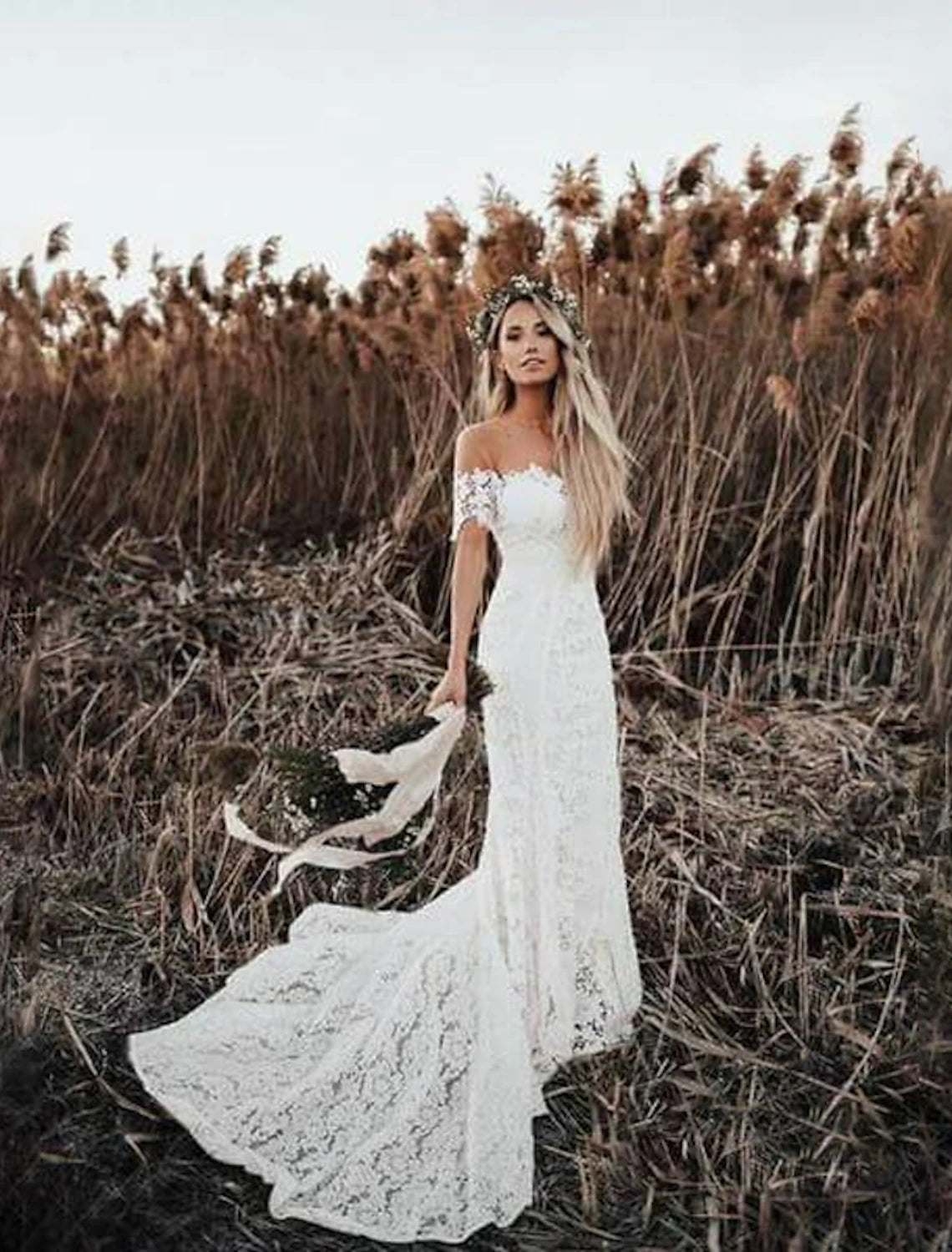 wholesale   Beach Boho Wedding Dresses Mermaid / Trumpet Off Shoulder Cap Sleeve Chapel Train Lace Bridal Gowns With Appliques Solid Color