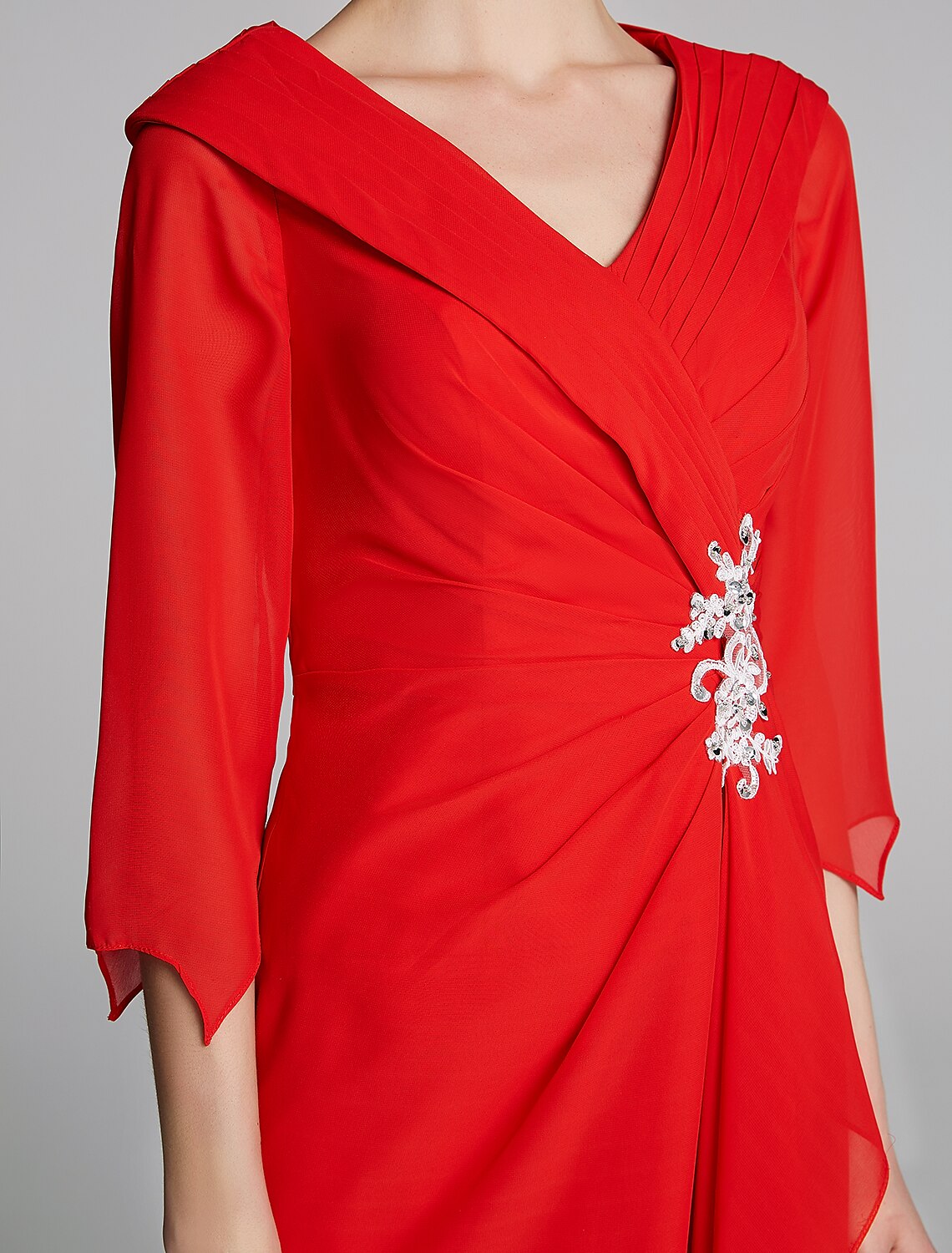 wholesale   A-Line Mother of the Bride Dress Elegant V Neck Floor Length Chiffon Half Sleeve with Pleats Appliques