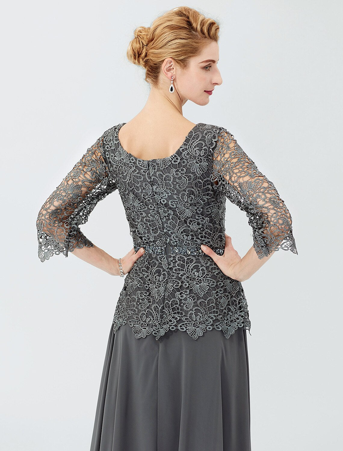 wholesale   Ball Gown A-Line Mother of the Bride Dress Formal Classic & Timeless Elegant & Luxurious Elegant Scoop Neck Floor Length Chiffon Corded Lace 3/4 Length Sleeve with Sashes / Ribbons Beading