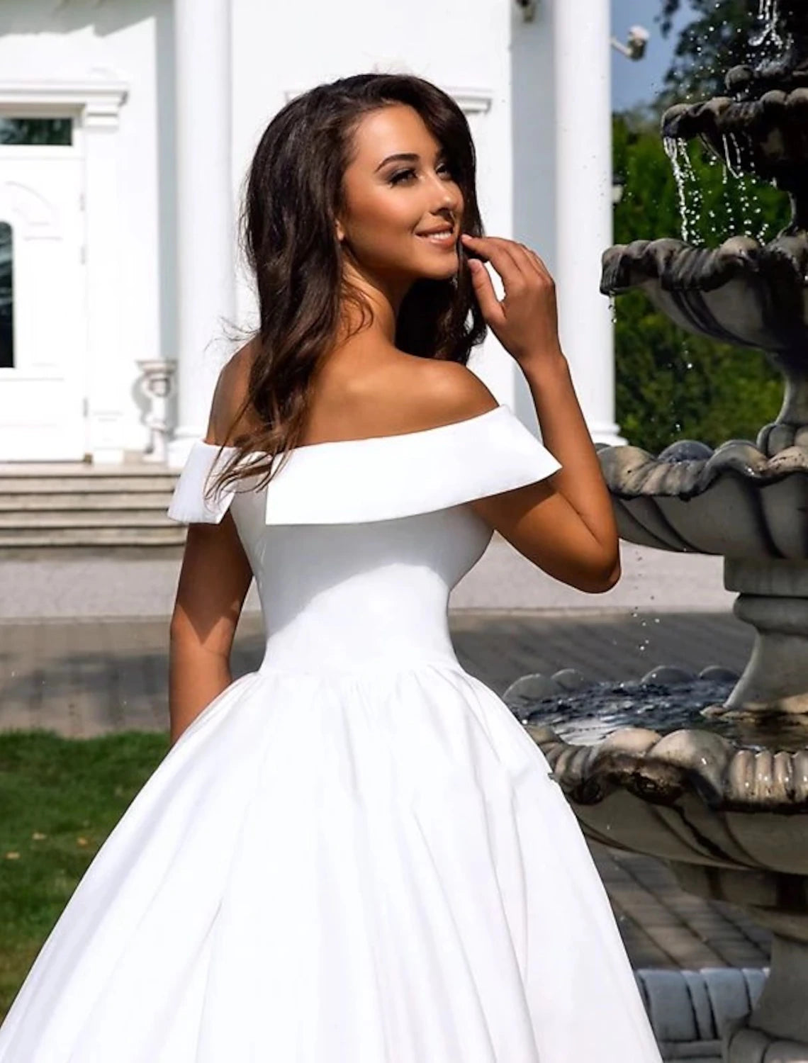wholesale  Formal Wedding Dresses Ball Gown Off Shoulder Cap Sleeve Chapel Train Satin Bridal Gowns With Pleats