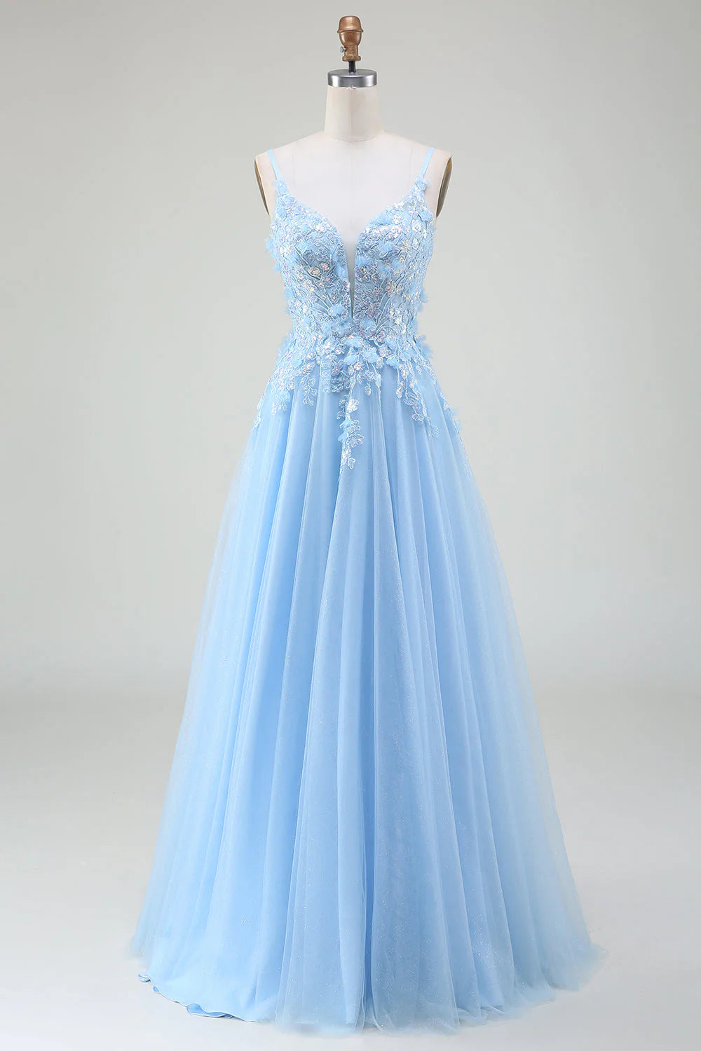 Wholesa A-line Straps Ball Gown Prom Dresses With Appliques