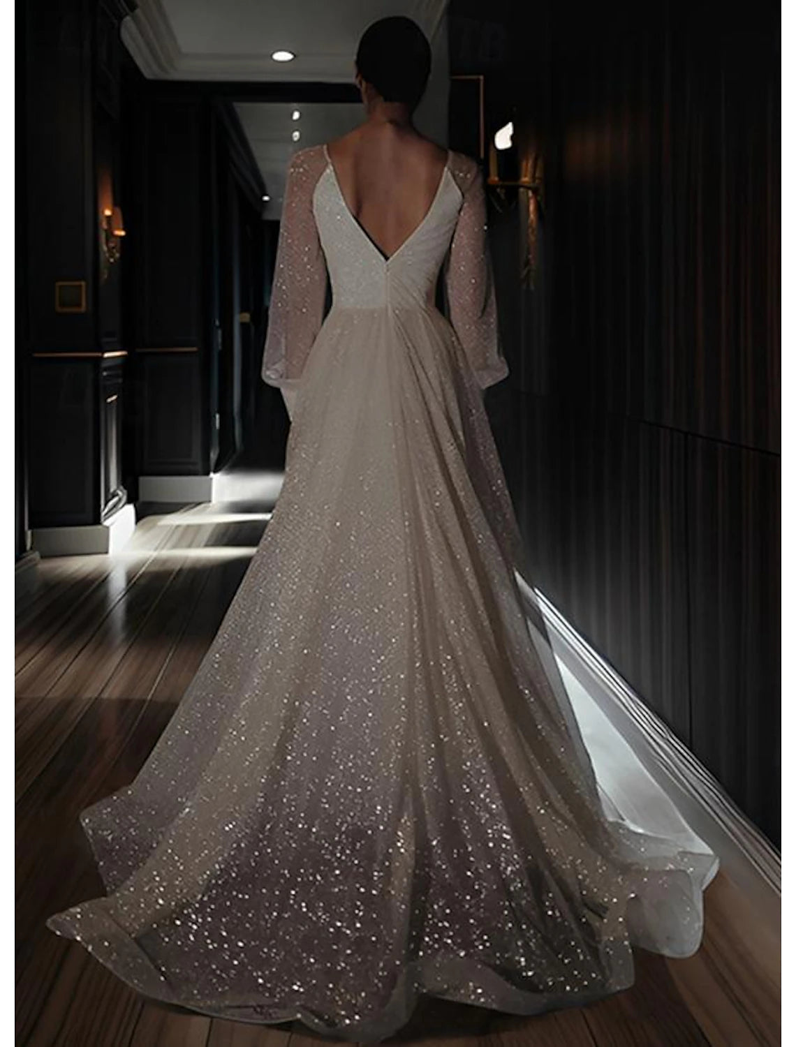 Wholesa Beach Wedding Dresses A-Line V Neck Long Sleeve Floor Length Sequined Bridal Gowns With Solid Color