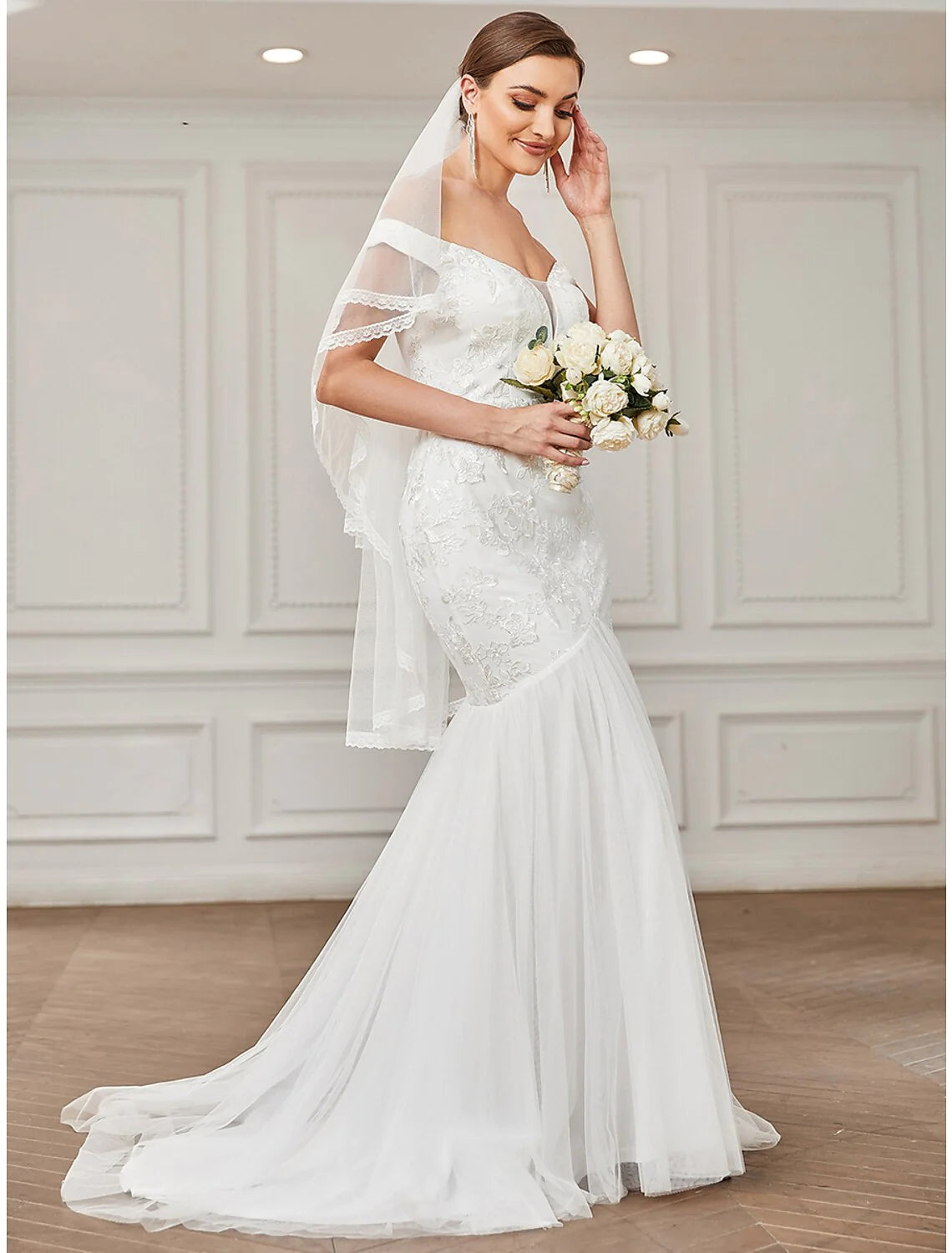Wholesa Beach Vintage Wedding Dresses Sweep / Brush Train A-Line Cap Sleeve Off Shoulder Lace With Lace Appliques
