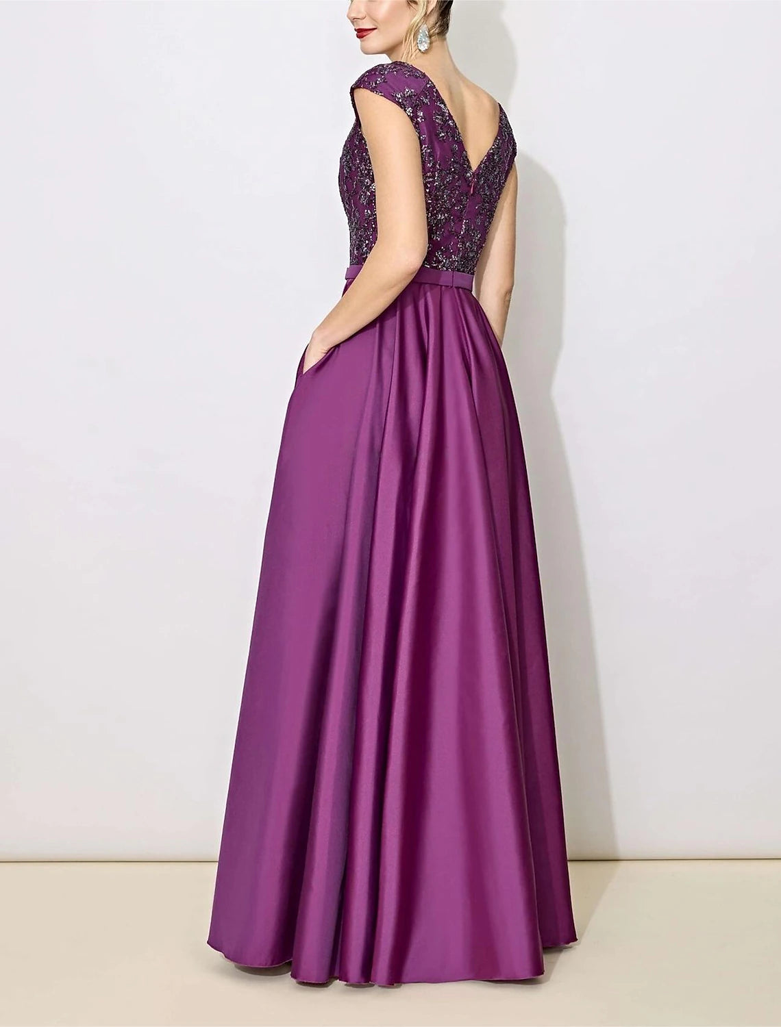 Wholesa A-Line Mother of the Bride Dress Formal Wedding Guest Elegant Bateau Neck Floor Length Sequined Italy Satin Half Sleeve Cap Sleeve with Lace Sash / Ribbon Sequin