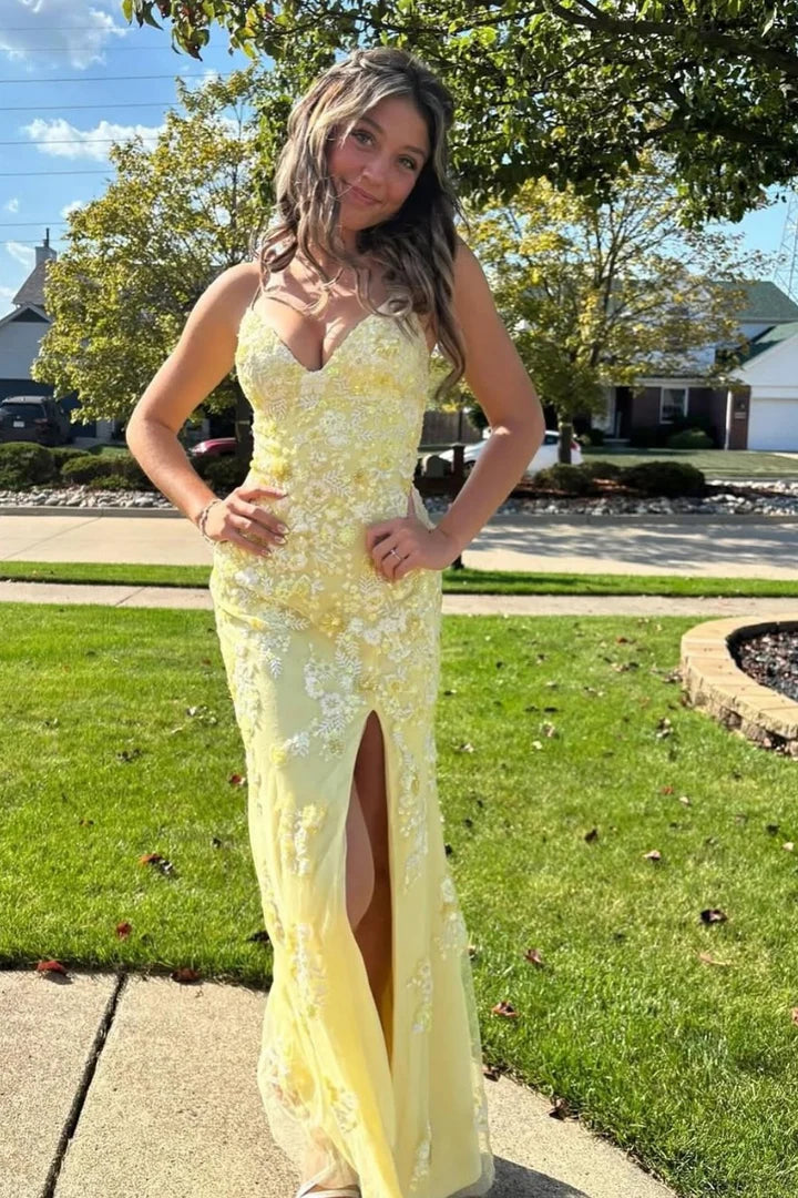 Vibrant Fitted V-neck Spaghetti Strap Lace-Up High-Slit Mermaid Prom Dress