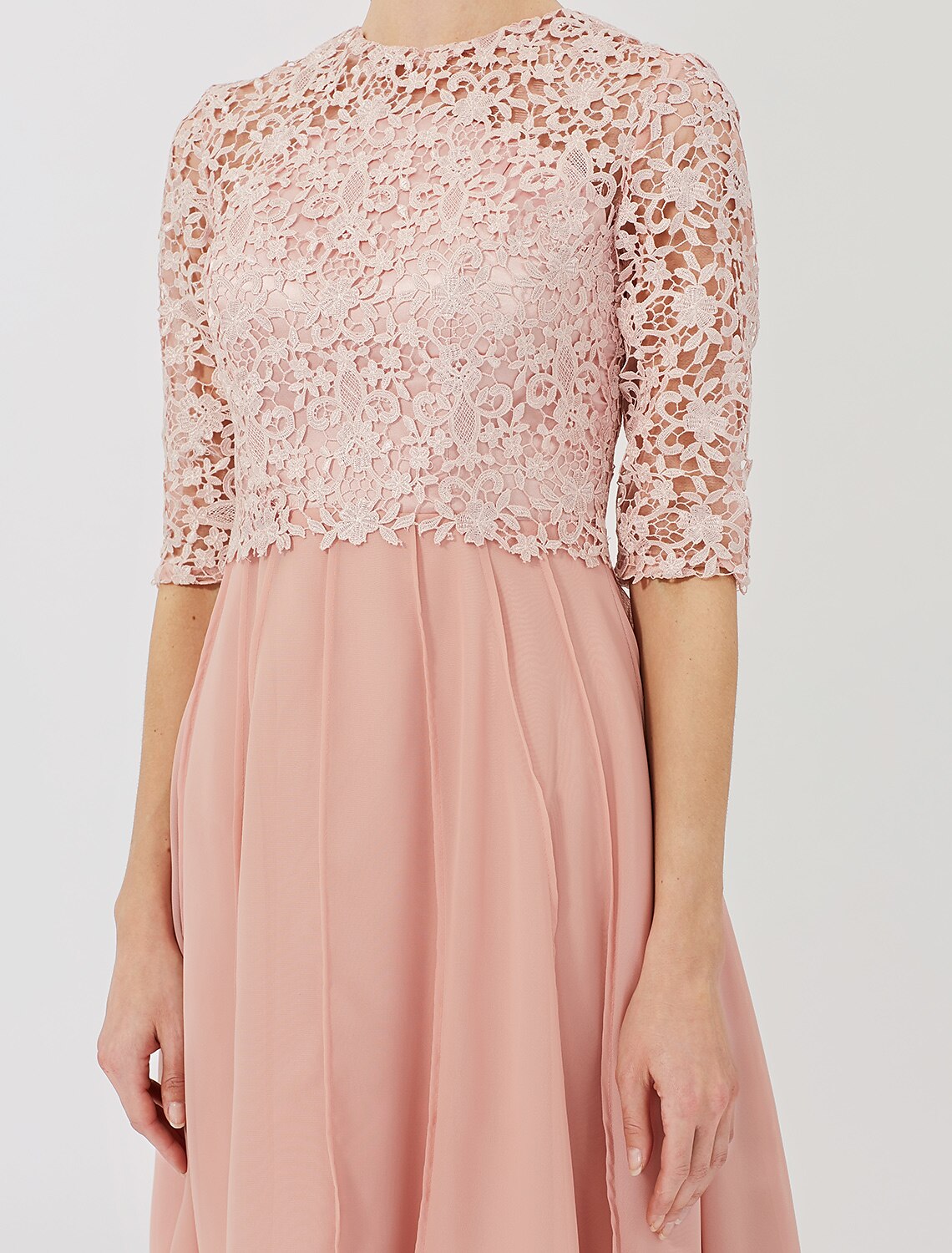 wholesale  Ball Gown Mother of the Bride Dress Formal Classic & Timeless Elegant & Luxurious Convertible Dress Illusion Neck Knee Length Chiffon Floral Lace 3/4 Length Sleeve with Crystal Brooch