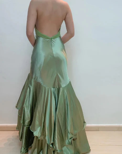 Vintage Halter V-neck Sleeveless Open Back Tiered Mermaid Prom Dress