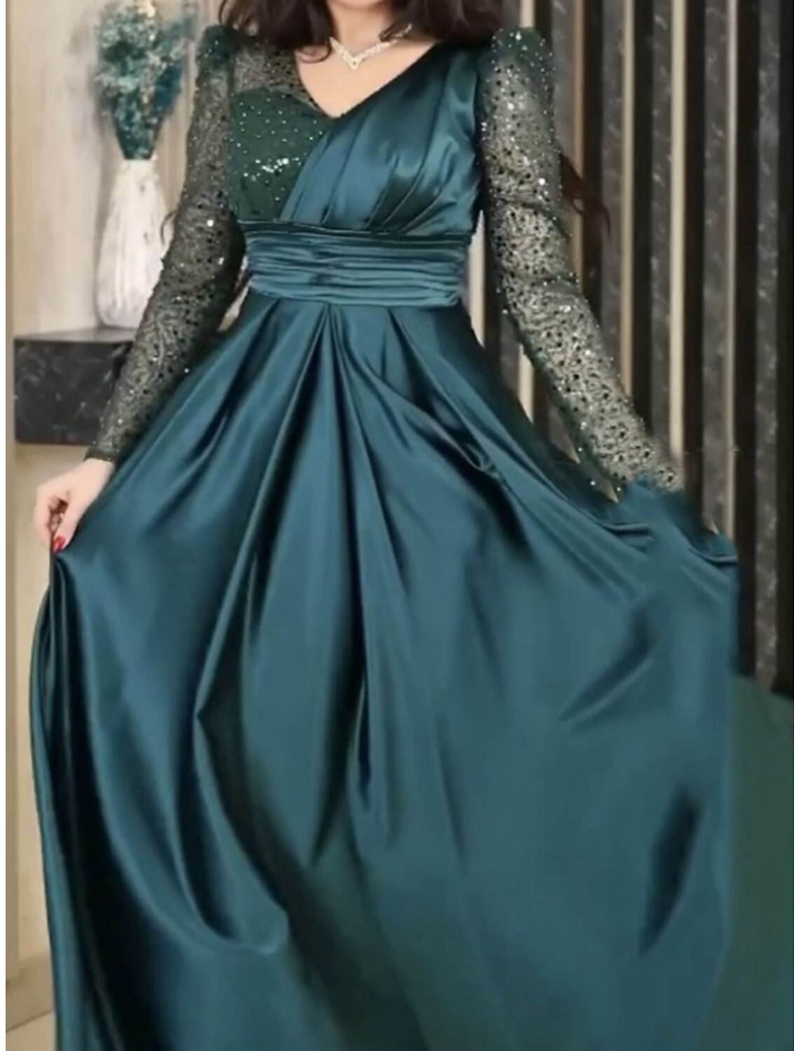 Wholesa A-Line Evening Gown Elegant Dress Formal Sweep / Brush Train Long Sleeve V Neck Satin with Pleats Ruched Sequin