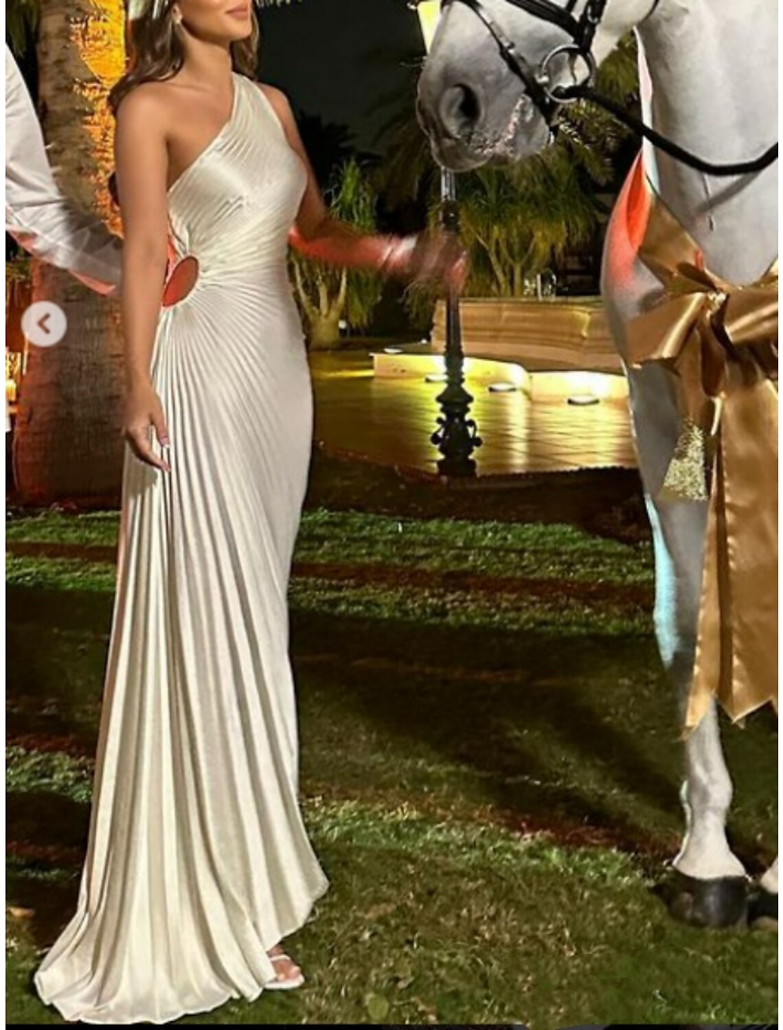 Wholesa Casual Wedding Dresses A-Line One Shoulder Sleeveless Asymmetrical Satin Bridal Gowns With Pleats Ruched
