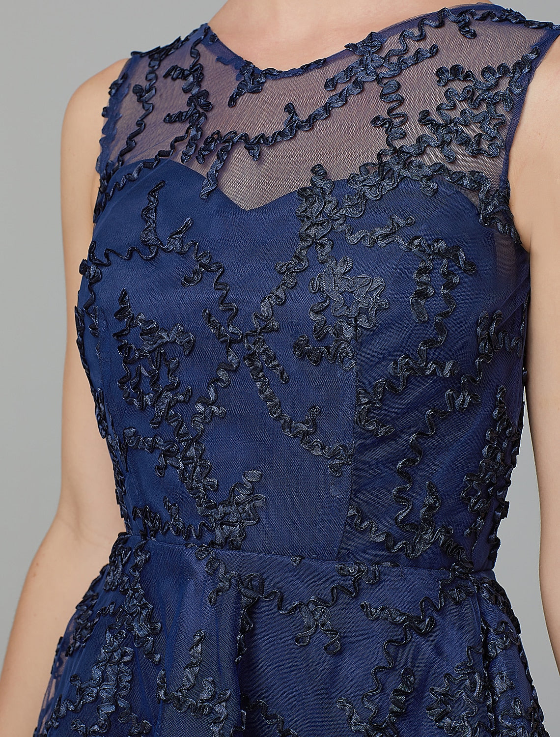 wholesa A-Line Hot Dress Wedding Guest Cocktail Party Asymmetrical Sleeveless Illusion Neck Tulle with Appliques