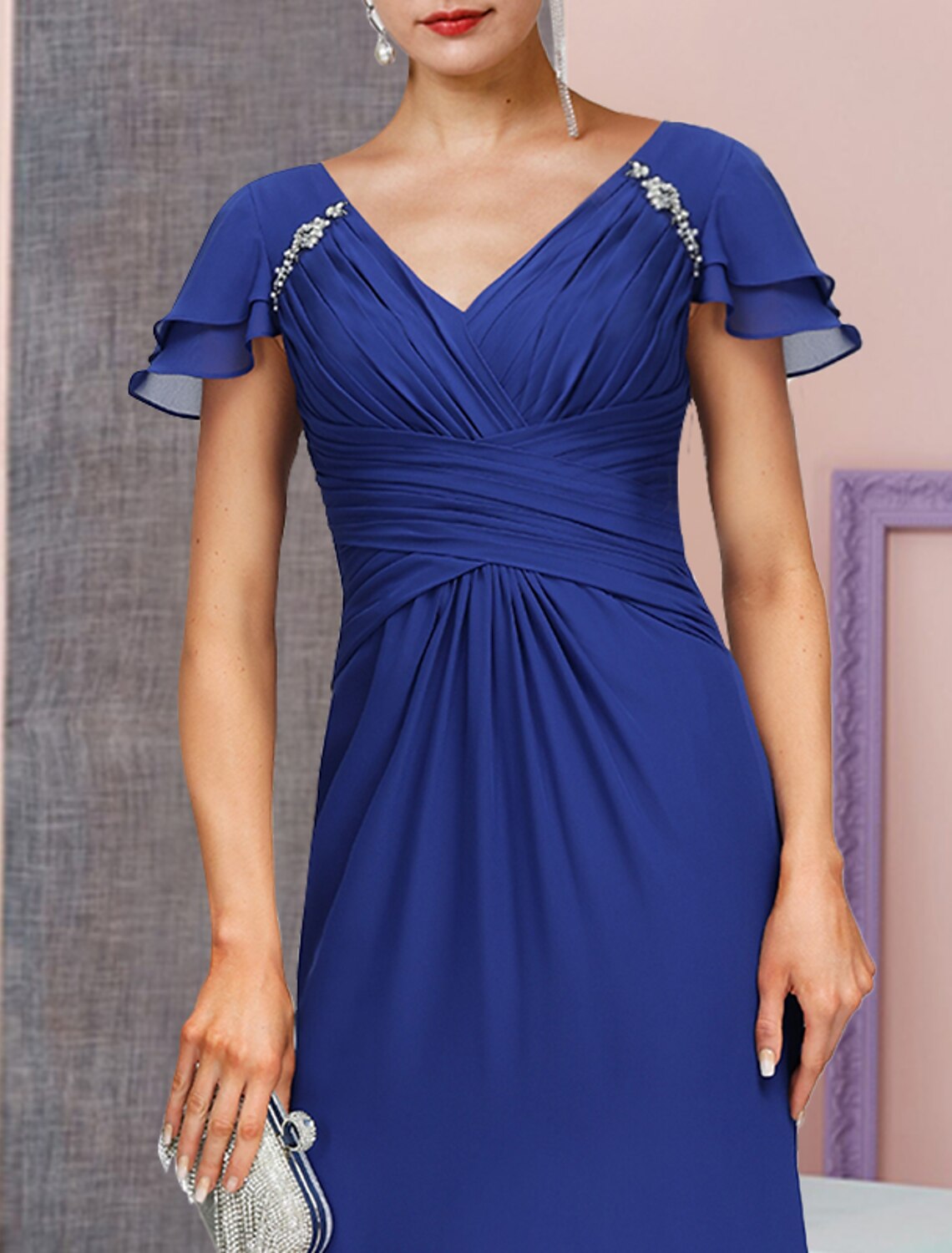 wholesale  Sheath / Column Mother of the Bride Dress Formal Elegant V Neck Floor Length Chiffon Short Sleeve with Ruched Crystal Brooch Side-Draped