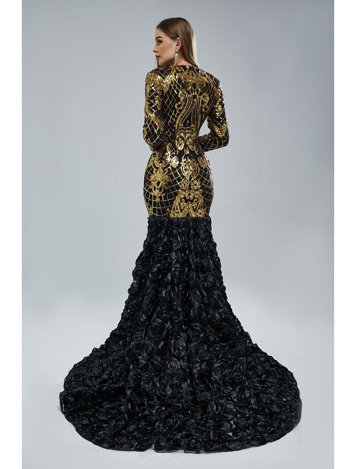 Wholesa  Mermaid / Trumpet Evening Gown Sparkle & Shine Dress Engagement Formal Evening Court Train Long Sleeve V Neck Sequined with Sequin