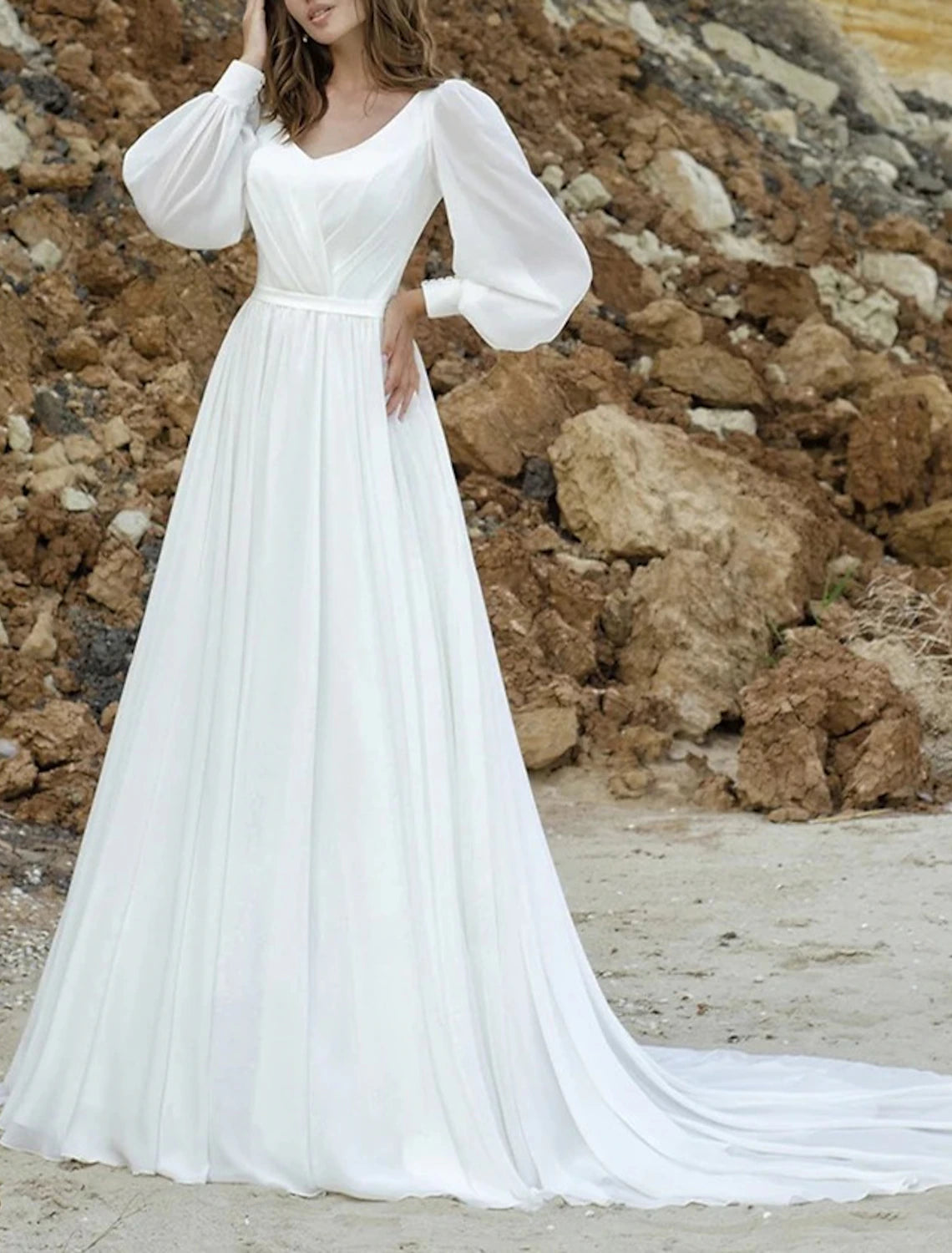 Wholesa  Beach Vintage 1940s / 1950s Wedding Dresses A-Line V Neck Long Sleeve Court Train Chiffon Bridal Gowns With Solid Color