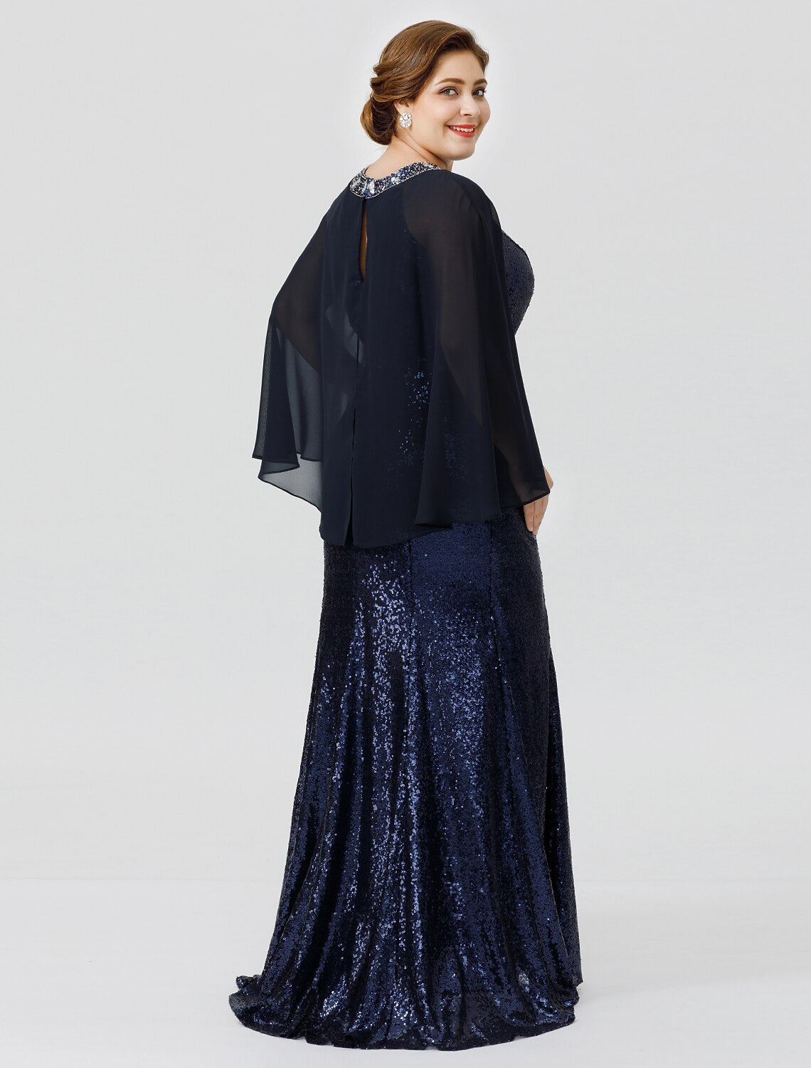 wholesale  Mermaid / Trumpet Mother of the Bride Dress Formal Chic & Modern Glamorous & Dramatic Plus Size Jewel Neck Floor Length Chiffon Sequined 3/4 Length Sleeve No with Crystals Beading