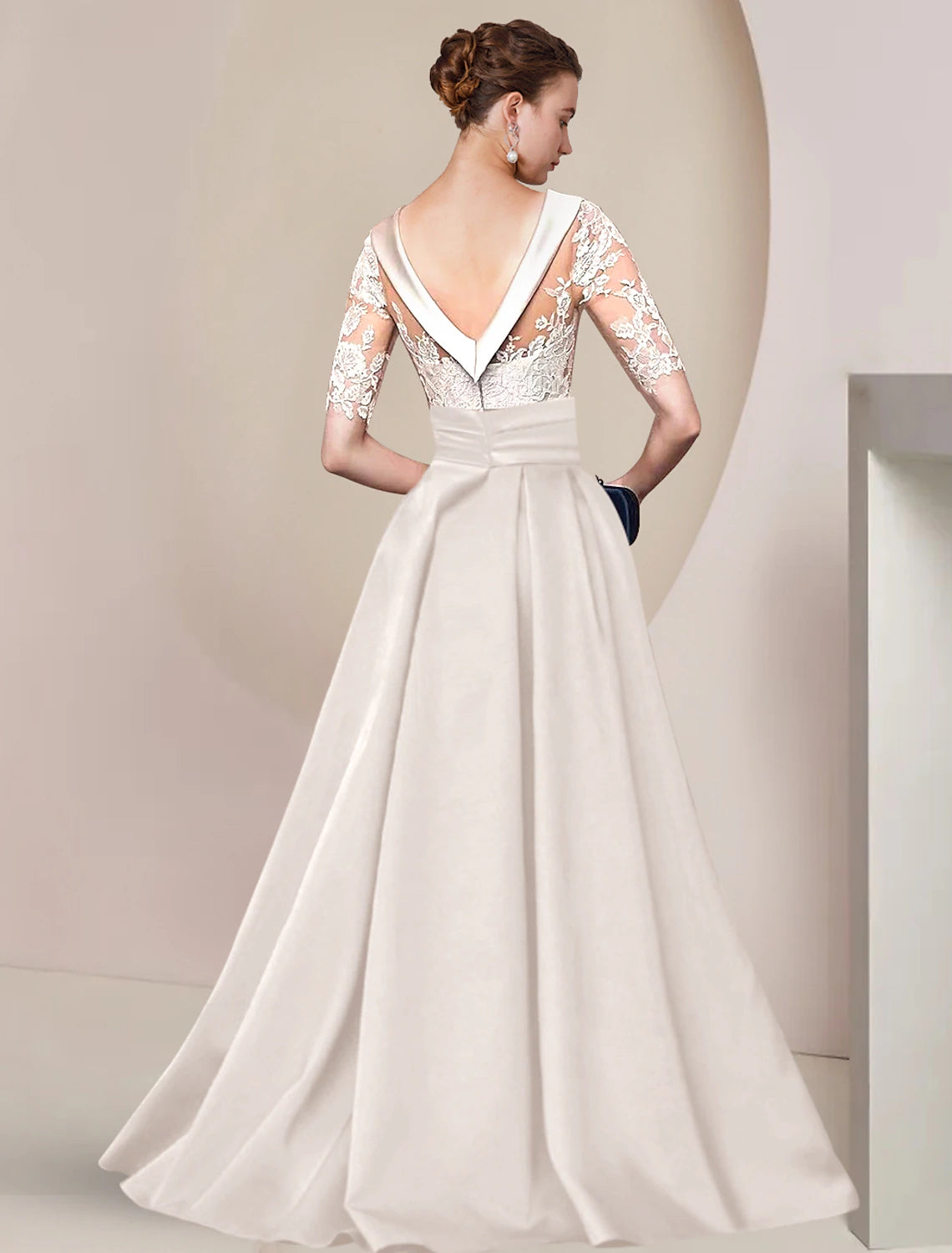 wholesale  A-Line Mother of the Bride Dress Formal Wedding Guest Elegant Scoop Neck Sweep / Brush Train Satin Lace Half Sleeve with Ruched Appliques