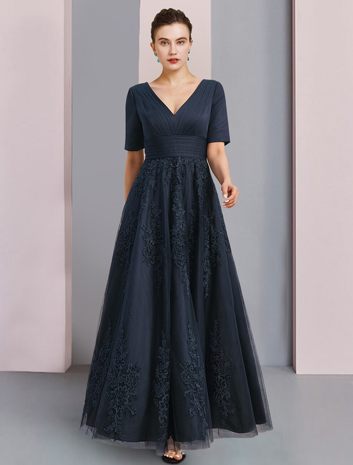 Wholesa  A-Line Mother of the Bride Dress Formal Wedding Guest Elegant Vintage V Neck Ankle Length Chiffon Lace Short Sleeve with Pleats Ruched Appliques
