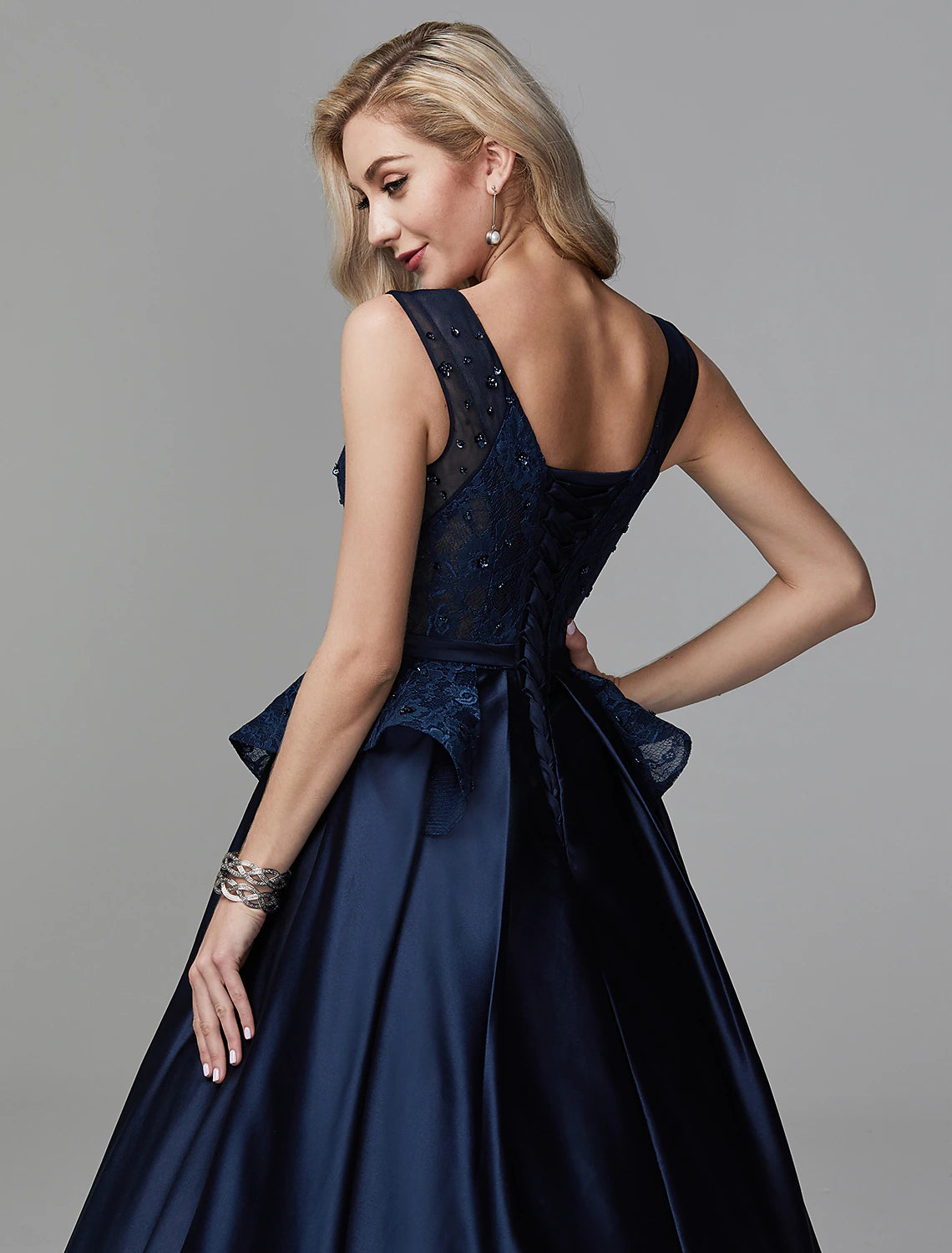 Wholesa Ball Gown Peplum Quinceanera Formal Evening Dress V Neck Sleeveless Floor Length Lace with Bow(s) Beading
