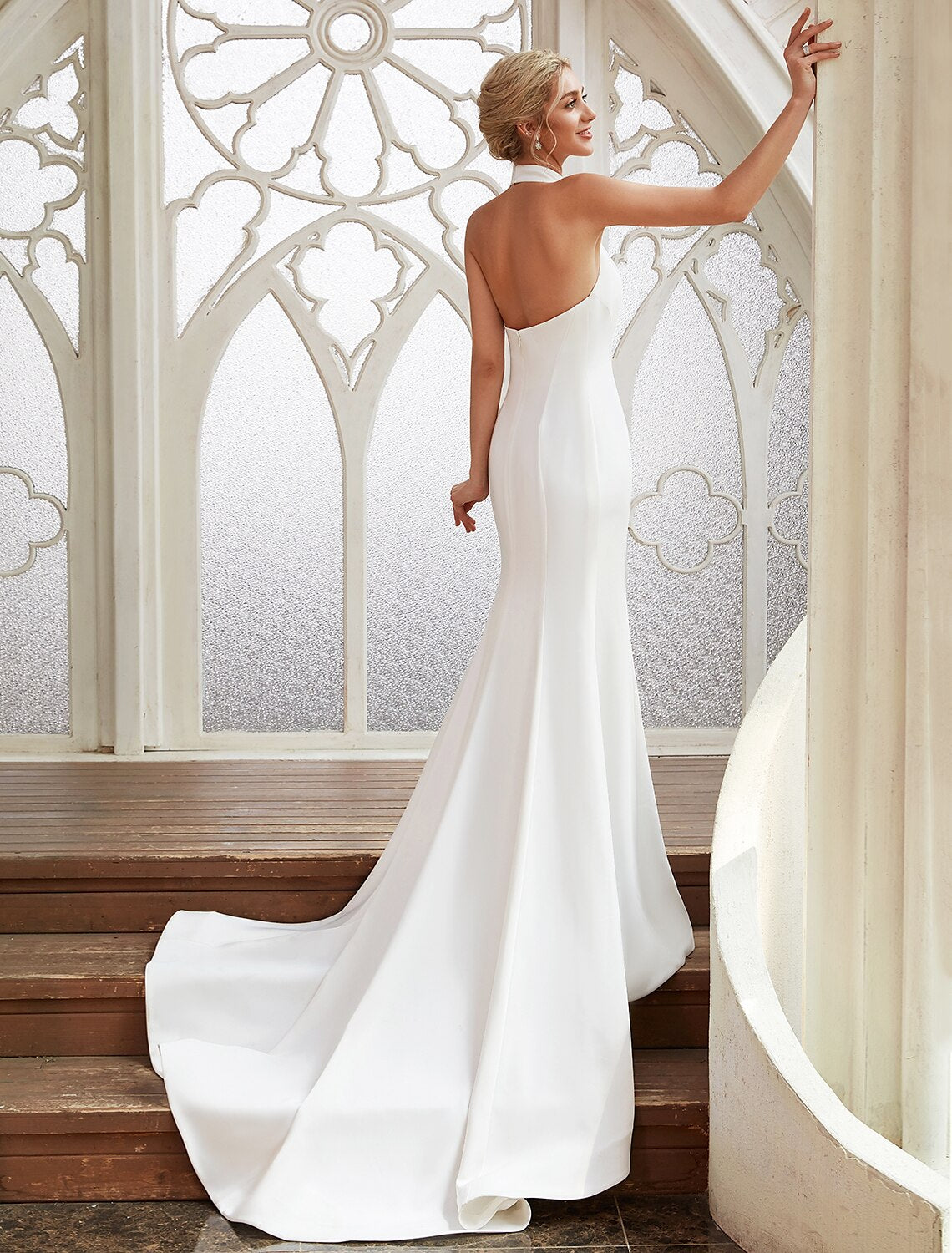 wholesale  Bridal Shower Casual Open Back Wedding Dresses Court Train Sheath / Column Regular Straps Halter Satin With Pleats