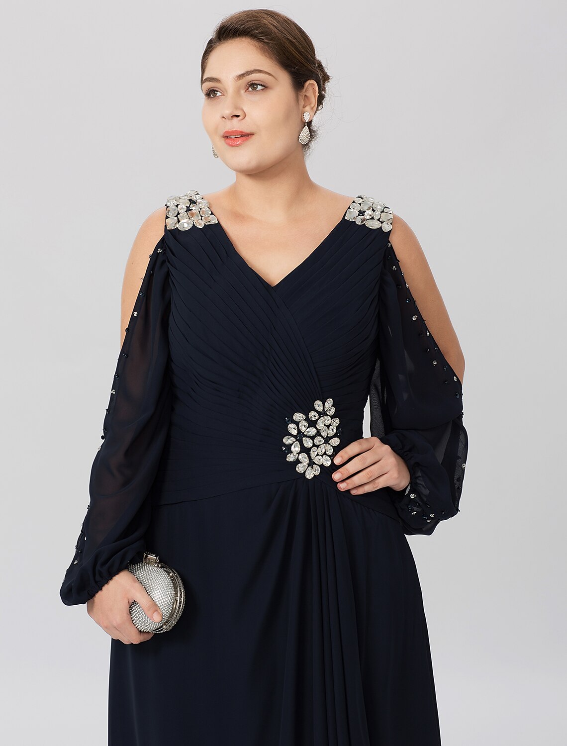 wholesale  Sheath / Column Mother of the Bride Dress Plus Size Elegant High Low V Neck Asymmetrical Chiffon Stretch Satin Long Sleeve with Criss Cross Crystals