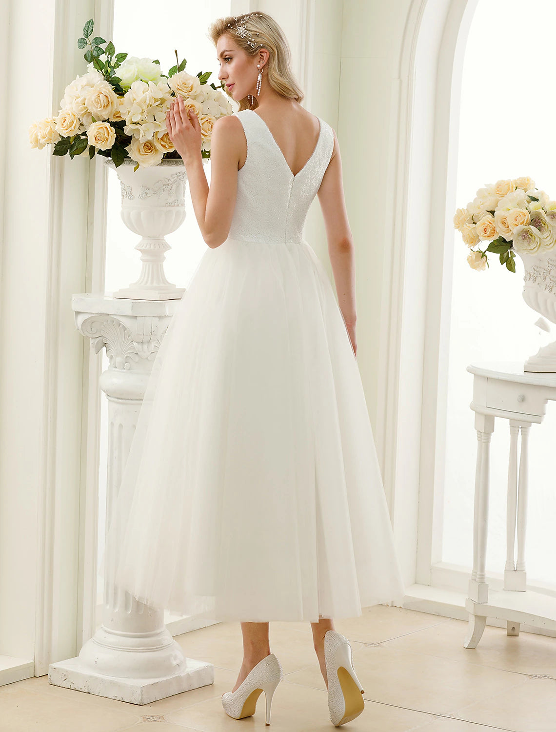 wholesale  Reception Sparkle & Shine Little White Dresses Wedding Dresses A-Line Scoop Neck Sleeveless Tea Length Tulle Bridal Gowns With Lace Sequin