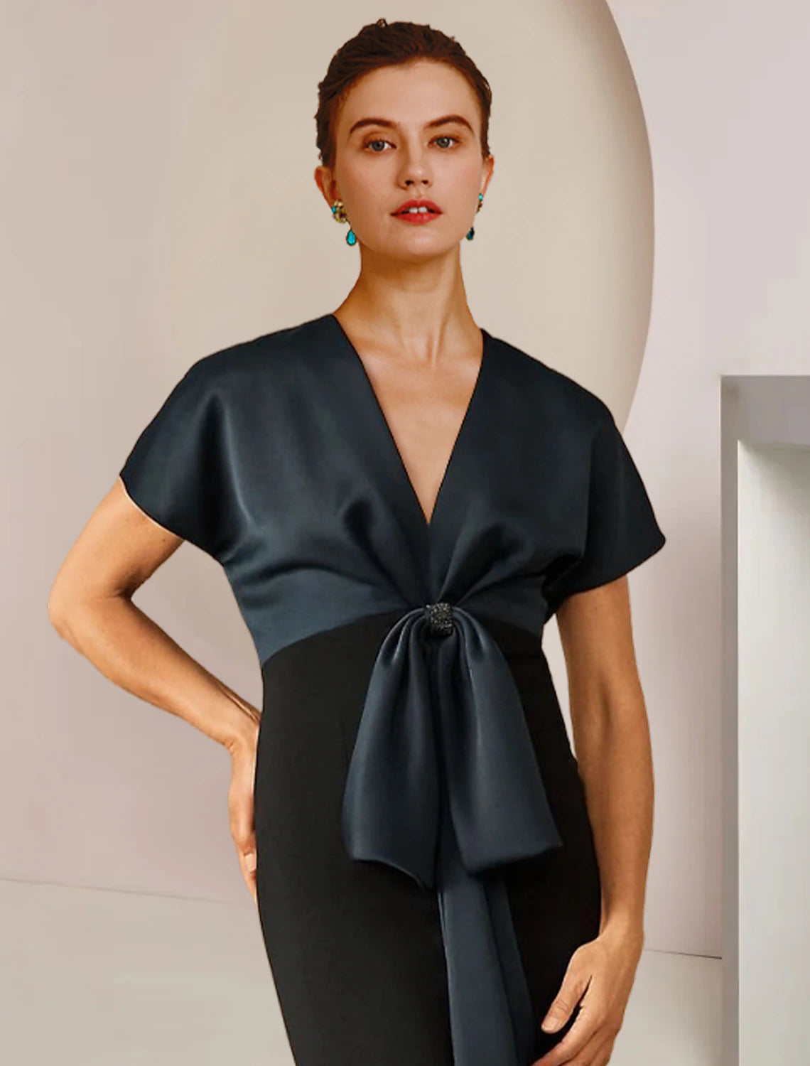 wholesale  Sheath / Column Mother of the Bride Dress Formal Wedding Guest Party Elegant Jewel Neck Floor Length Satin Short Sleeve with Bow(s) Color Block