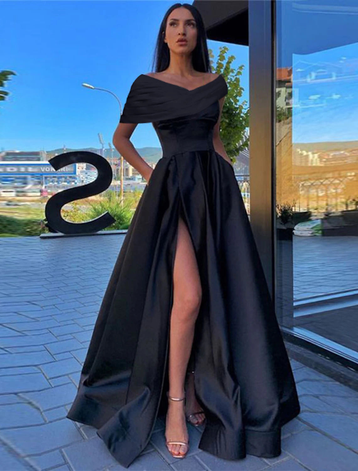 Wholesa  A-Line Prom Dresses Black Dress Plus Size Formal Wedding Party Floor Length Short Sleeve Off Shoulder Satin with Ruched Slit