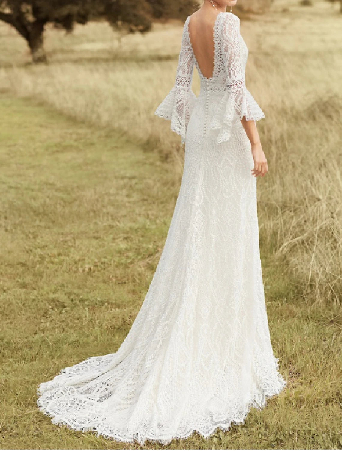 wholesale  Beach Boho Wedding Dresses A-Line Scoop Neck Long Sleeve Sweep / Brush Train Lace Bridal Gowns With Lace Solid Color