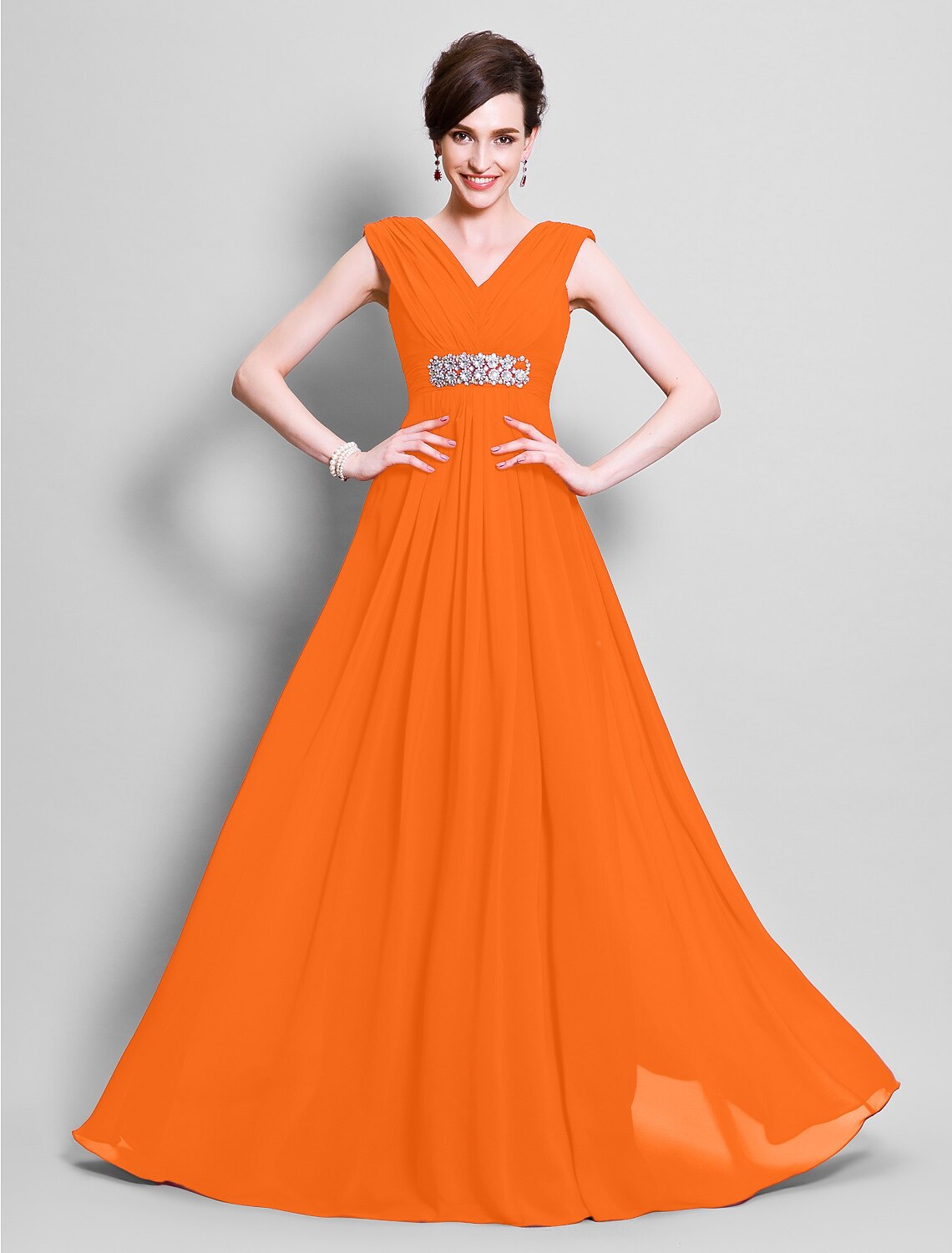wholesale   A-Line Mother of the Bride Dress V Neck Floor Length Chiffon Sleeveless with Beading Side Draping