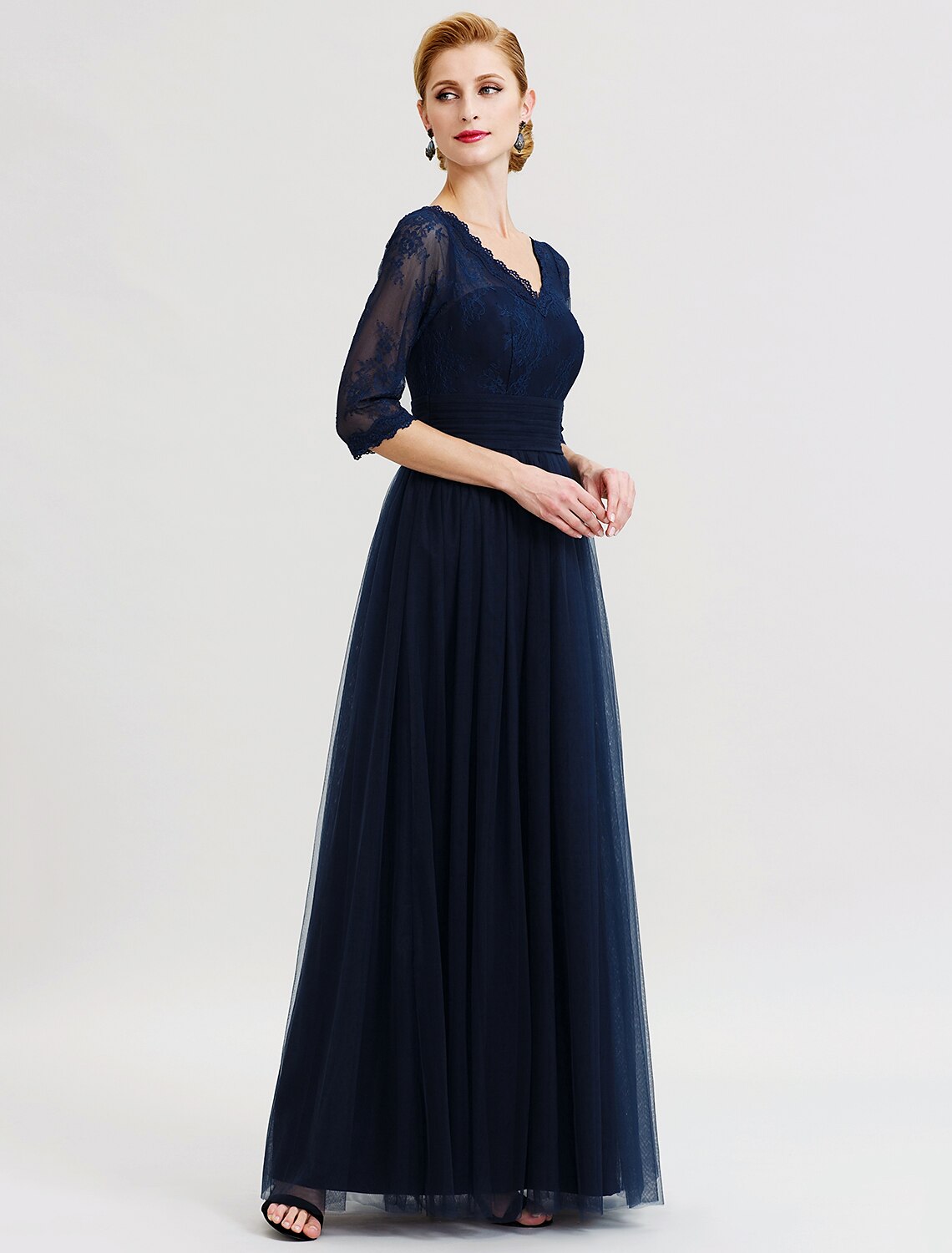 wholesale  Ball Gown A-Line Mother of the Bride Dress Beautiful Back See Through V Neck Floor Length Tulle Sheer Lace 3/4 Length Sleeve with Sash / Ribbon Pleats