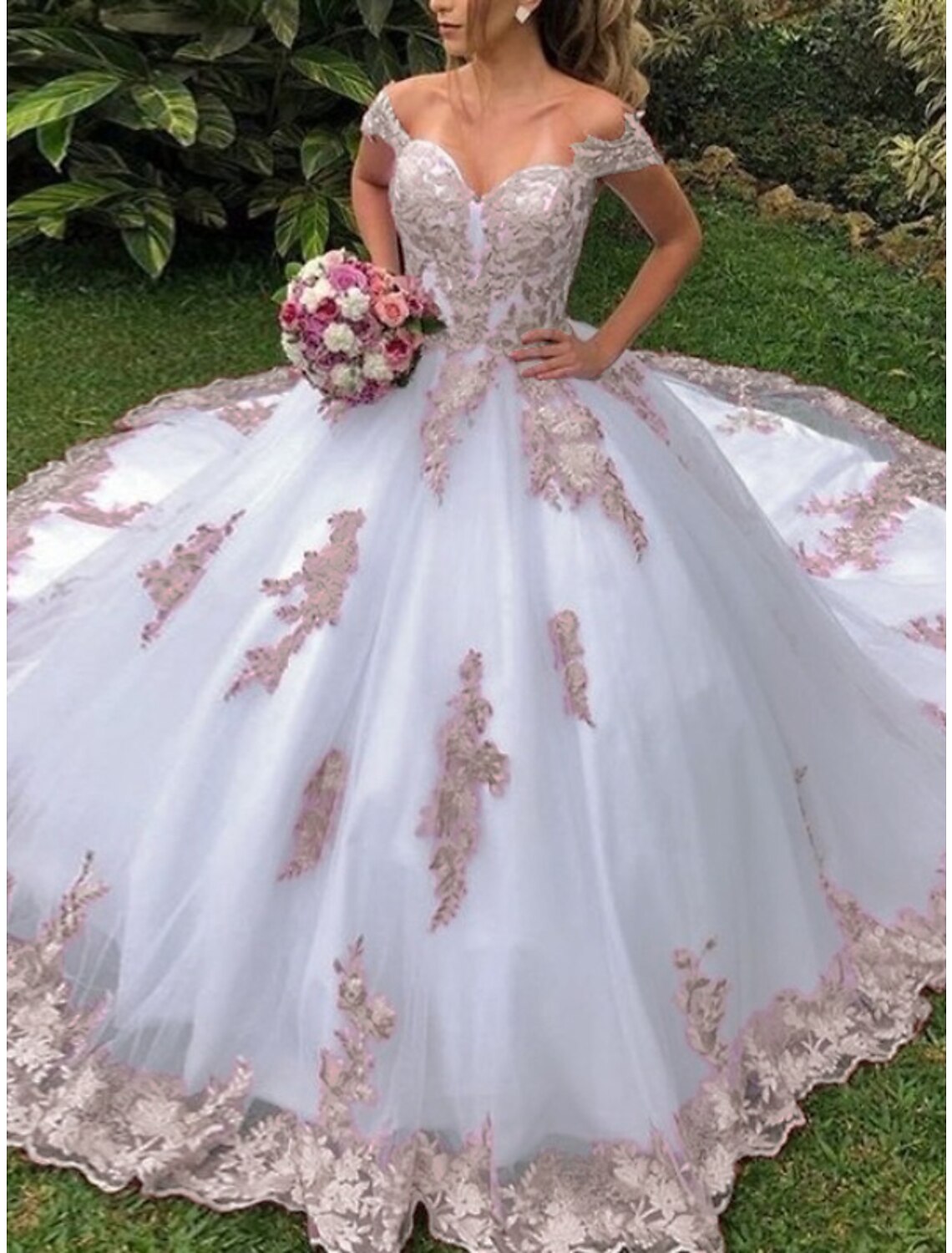 Wholesa Formal Wedding Dresses Ball Gown Off Shoulder Cap Sleeve Court Train Lace Bridal Gowns With Pleats