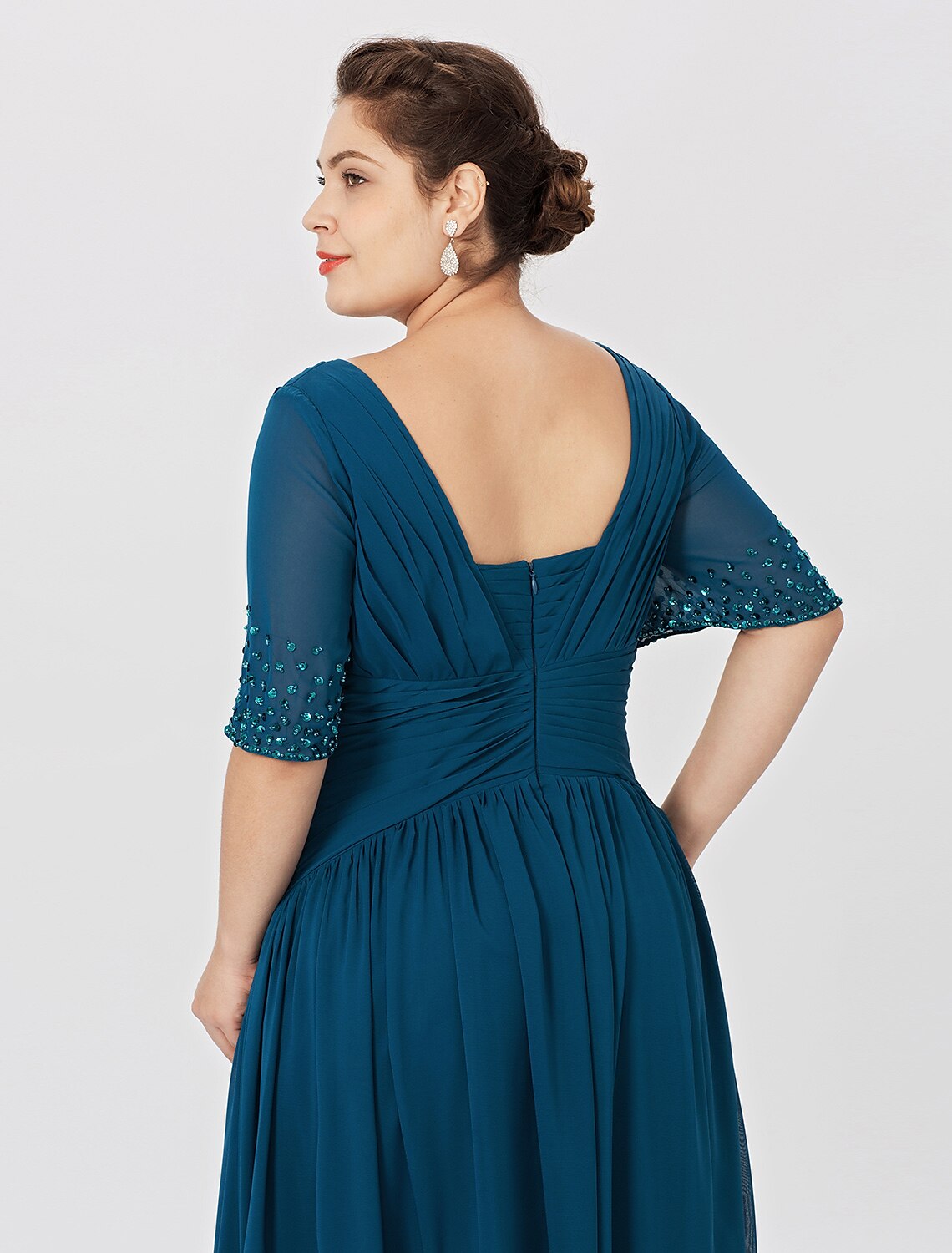 wholesale   Ball Gown A-Line Mother of the Bride Dress Formal Classic & Timeless Elegant & Luxurious Plus Size Square Neck Floor Length Chiffon Short Sleeve No with Pleats Beading