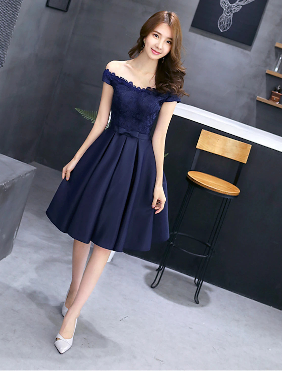 wholesale A-Line Elegant Floral Cocktail Party Prom Dress Off Shoulder Sleeveless Short / Mini Lace with Pleats