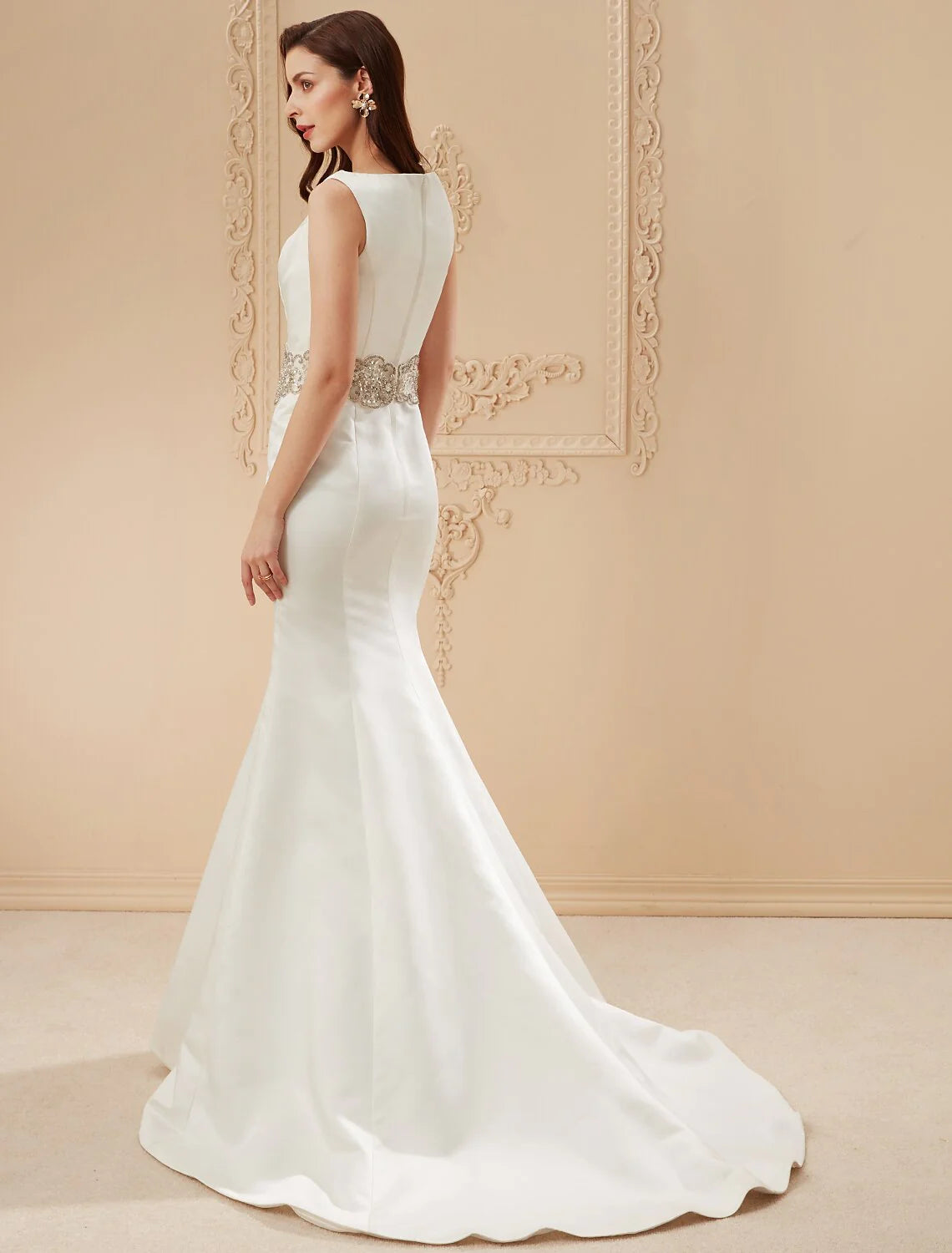 Wholesa Wedding Dresses Chapel Train Mermaid / Trumpet Sleeveless Scoop Neck Satin With Beading