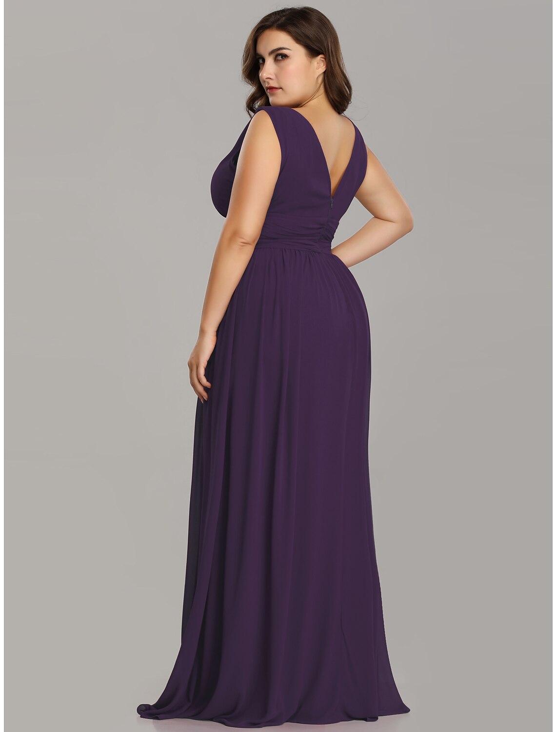 Wholesa A-Line Plus Size Wedding Guest Formal Evening Dress V Neck V Back Sleeveless Floor Length Chiffon with Pleats