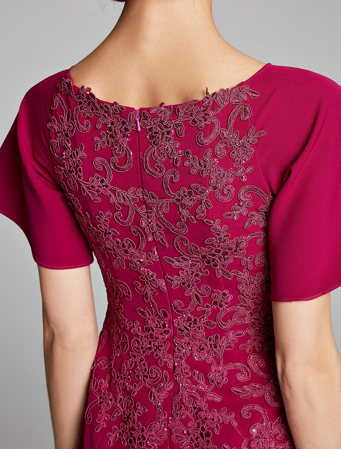 wholesale   Mermaid / Trumpet Mother of the Bride Dress Bateau Neck Floor Length Chiffon Lace Short Sleeve with Lace Split Front