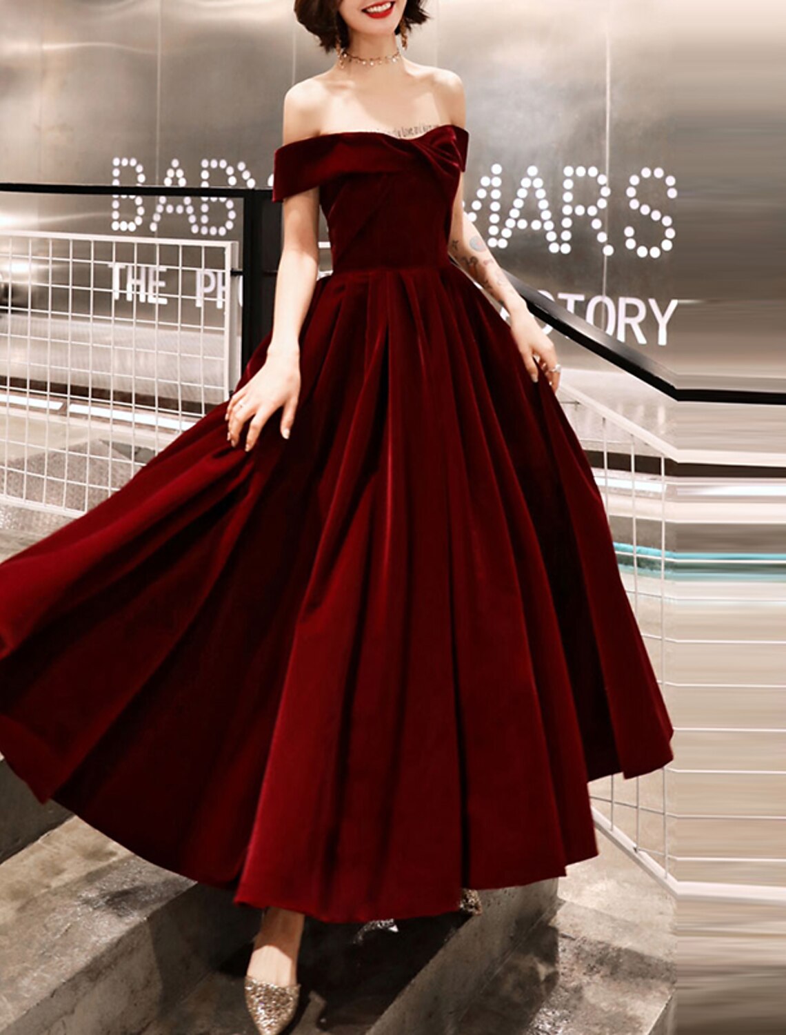 wholesale  A-Line Evening Gown Elegant Dress Wedding Guest Formal Evening Ankle Length Short Sleeve Off Shoulder Velvet with Sleek
