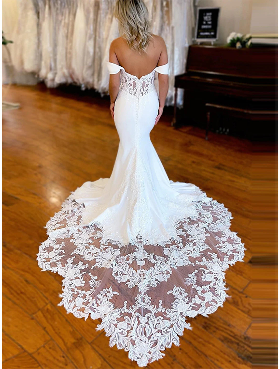 wholesale  Formal Wedding Dresses Mermaid / Trumpet Off Shoulder Sleeveless Chapel Train Stretch Fabric Bridal Gowns With Appliques
