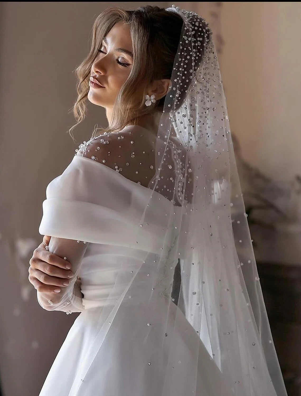 Wholesa Beach Little White Dresses Formal Wedding Dresses A-Line Illusion Neck Long Sleeve Floor Length Tulle Bridal Gowns With Ruched Beading