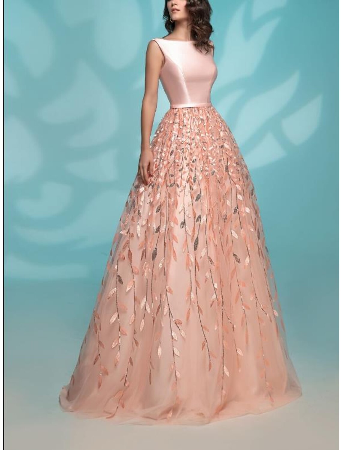 Wholesa A-Line Evening Gown Minimalist Dress Wedding Guest Wedding Party Floor Length Sleeveless Jewel Neck Lace with Sequin Appliques Pure Color