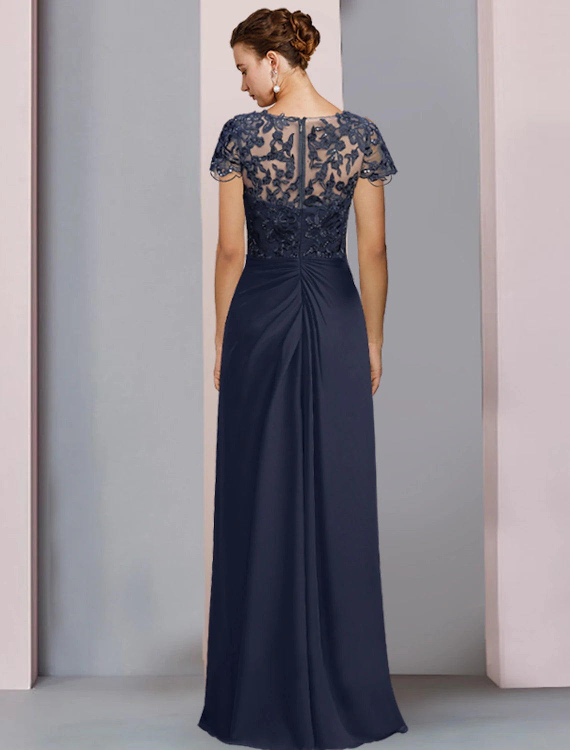 wholesale  Sheath / Column Mother of the Bride Dress Formal Luxurious Elegant Scoop Neck Floor Length Chiffon Lace Short Sleeve with Sequin Appliques