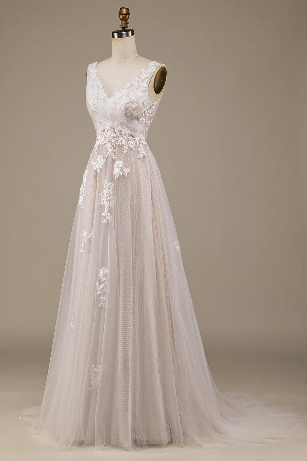 Wholesa Tulle Sweep Train Wedding Dress with Lace